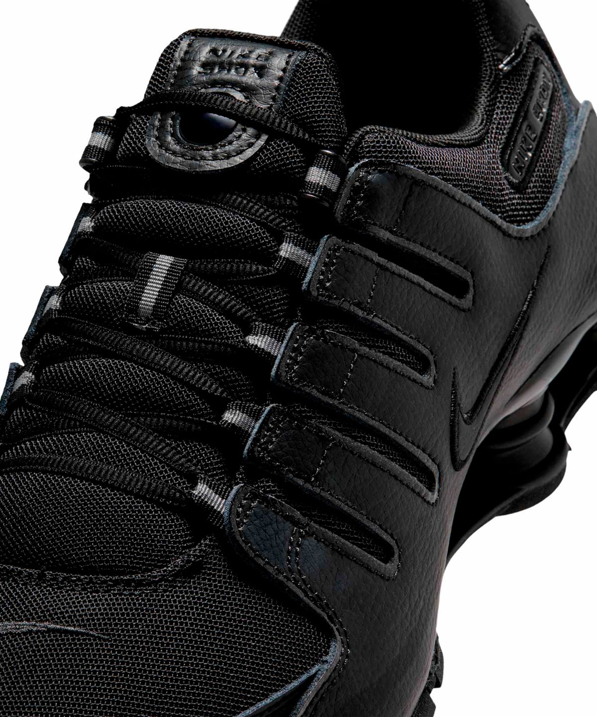 나이키(NIKE) 샥스 NZ M - 블랙 / IQ8263-002