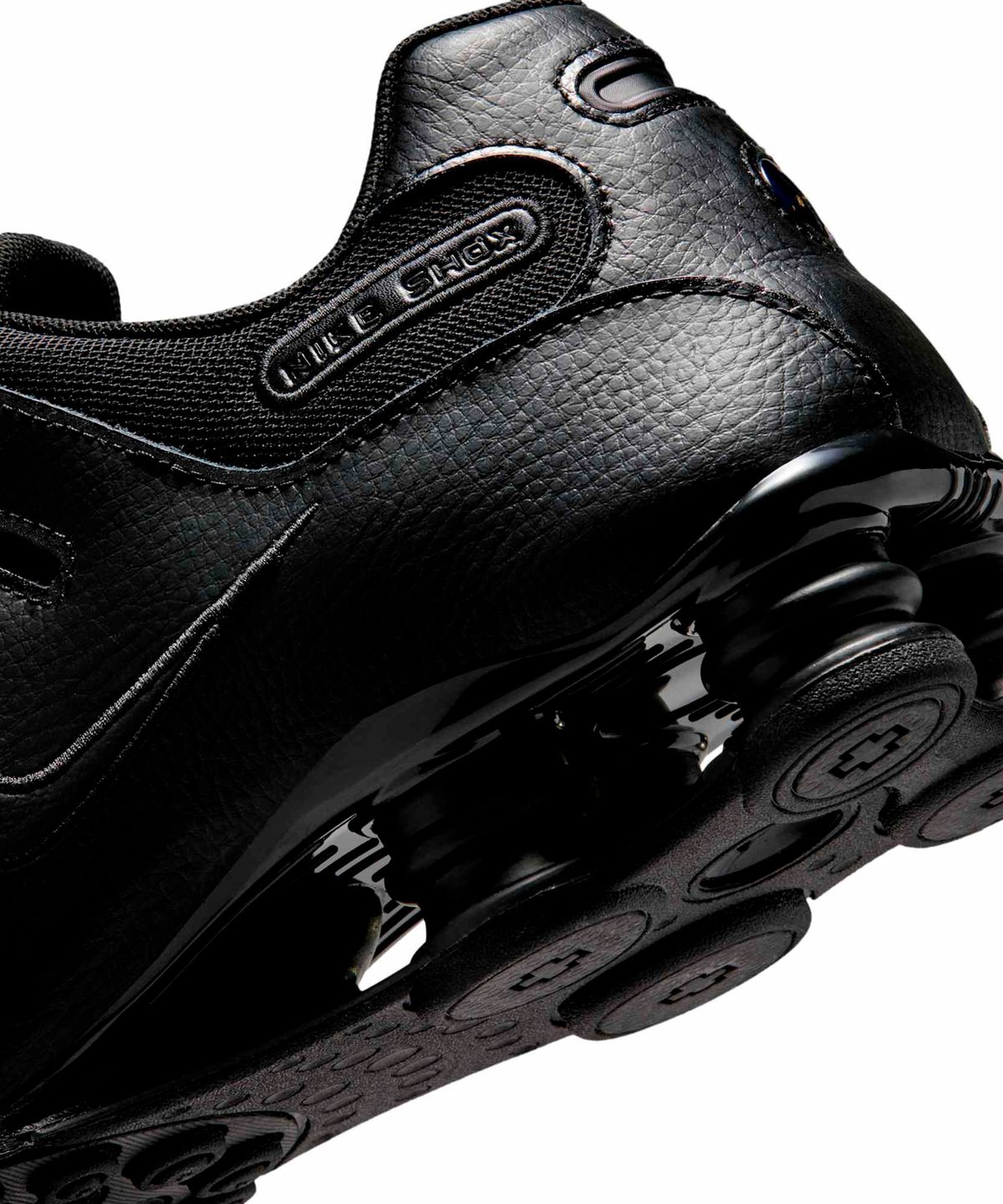 나이키(NIKE) 샥스 NZ M - 블랙 / IQ8263-002
