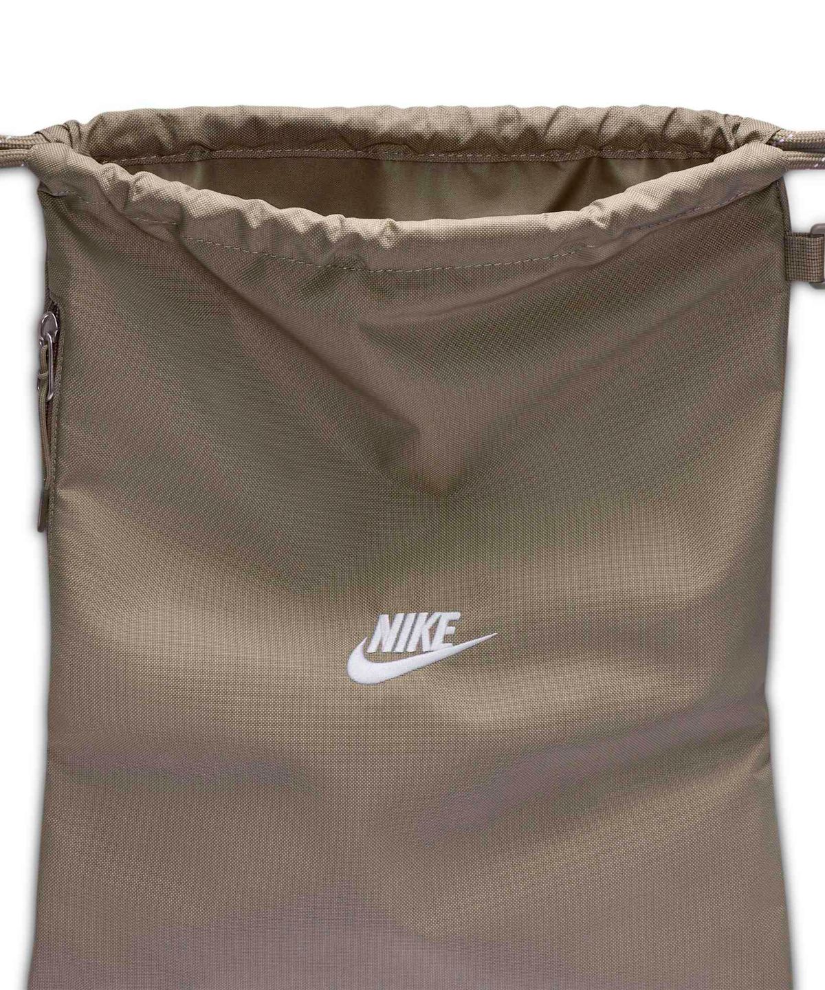 나이키(NIKE) 헤리티지 2.0 드로스트링 백(12L) - 라이트 아미:화이트 / IB4356-320