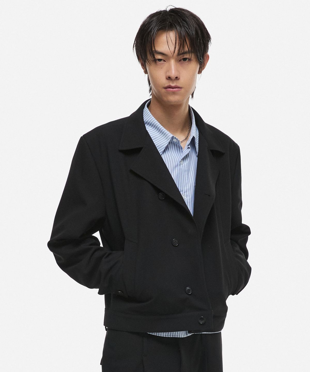 디앤에스알(DNSR) 울 테일러드 크롭 자켓 블랙