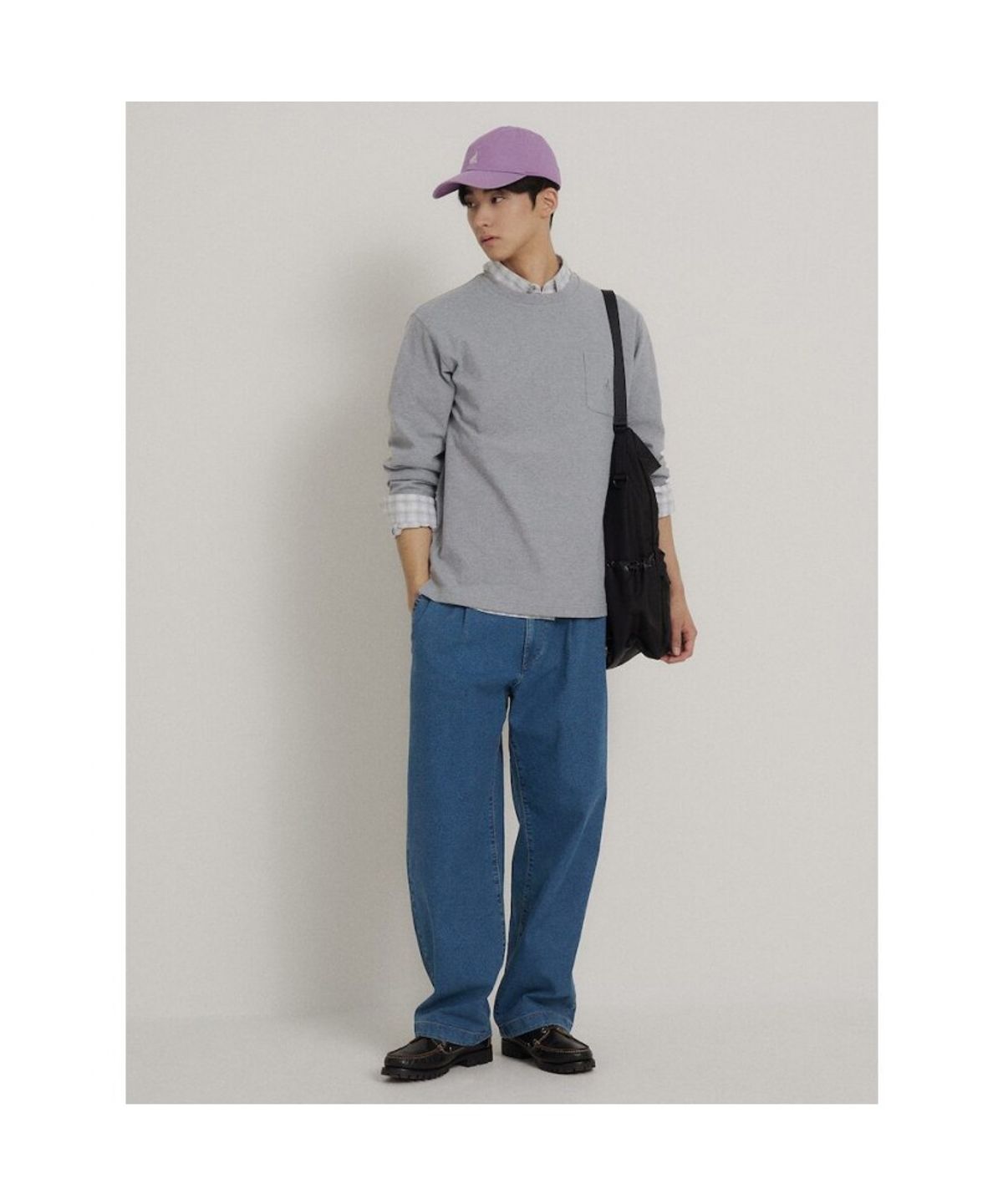 빈폴 멘(BEANPOLE MEN) 멜란지 포켓 로고 티셔츠  그레이