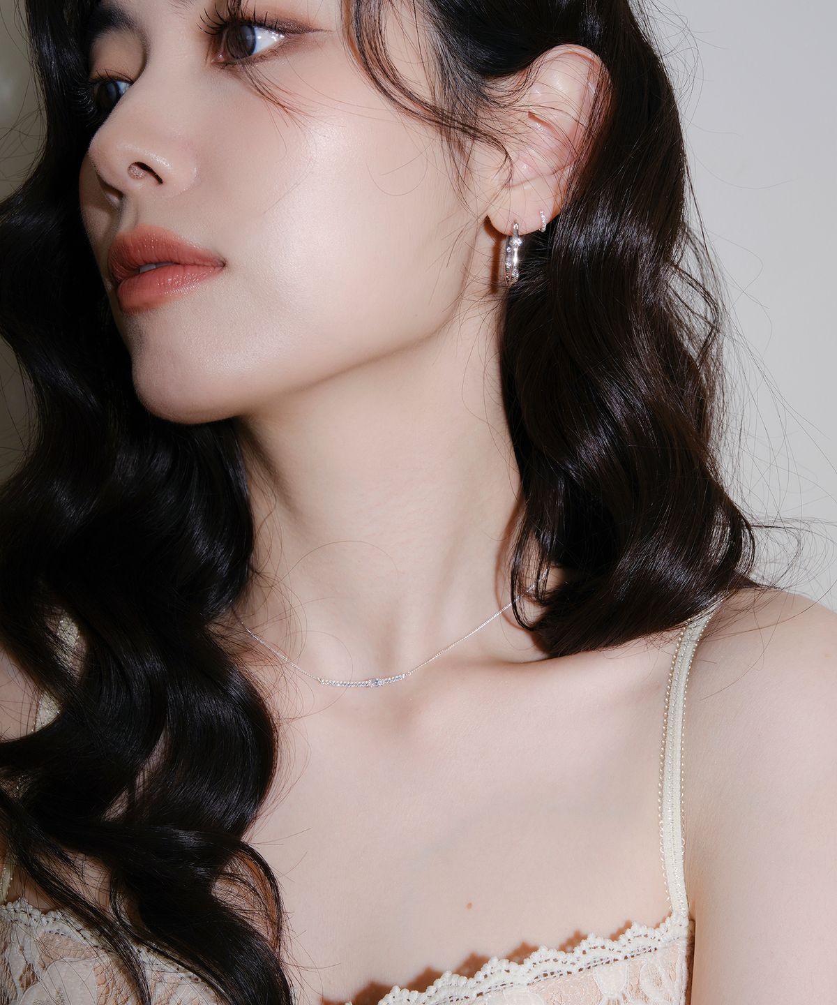 레브(REVE) DQ 후프 오벌 이어링