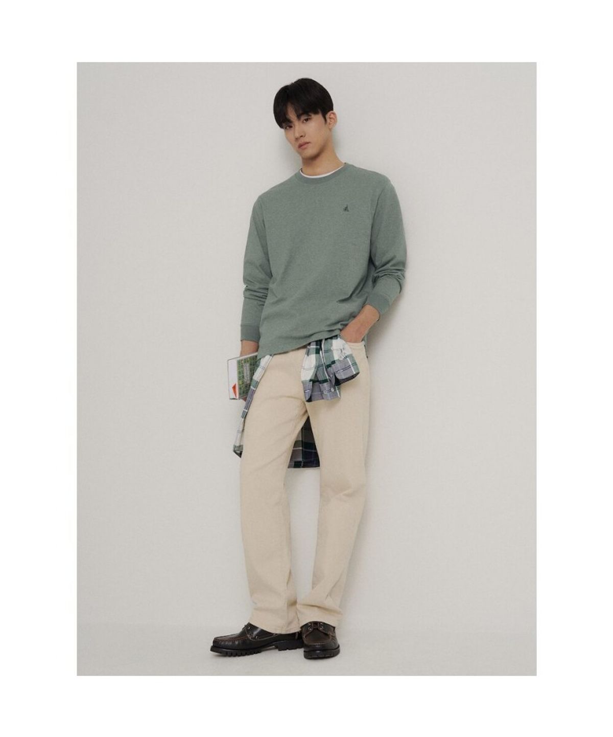 빈폴 멘(BEANPOLE MEN) 기본 긴소매 티셔츠 - 카키