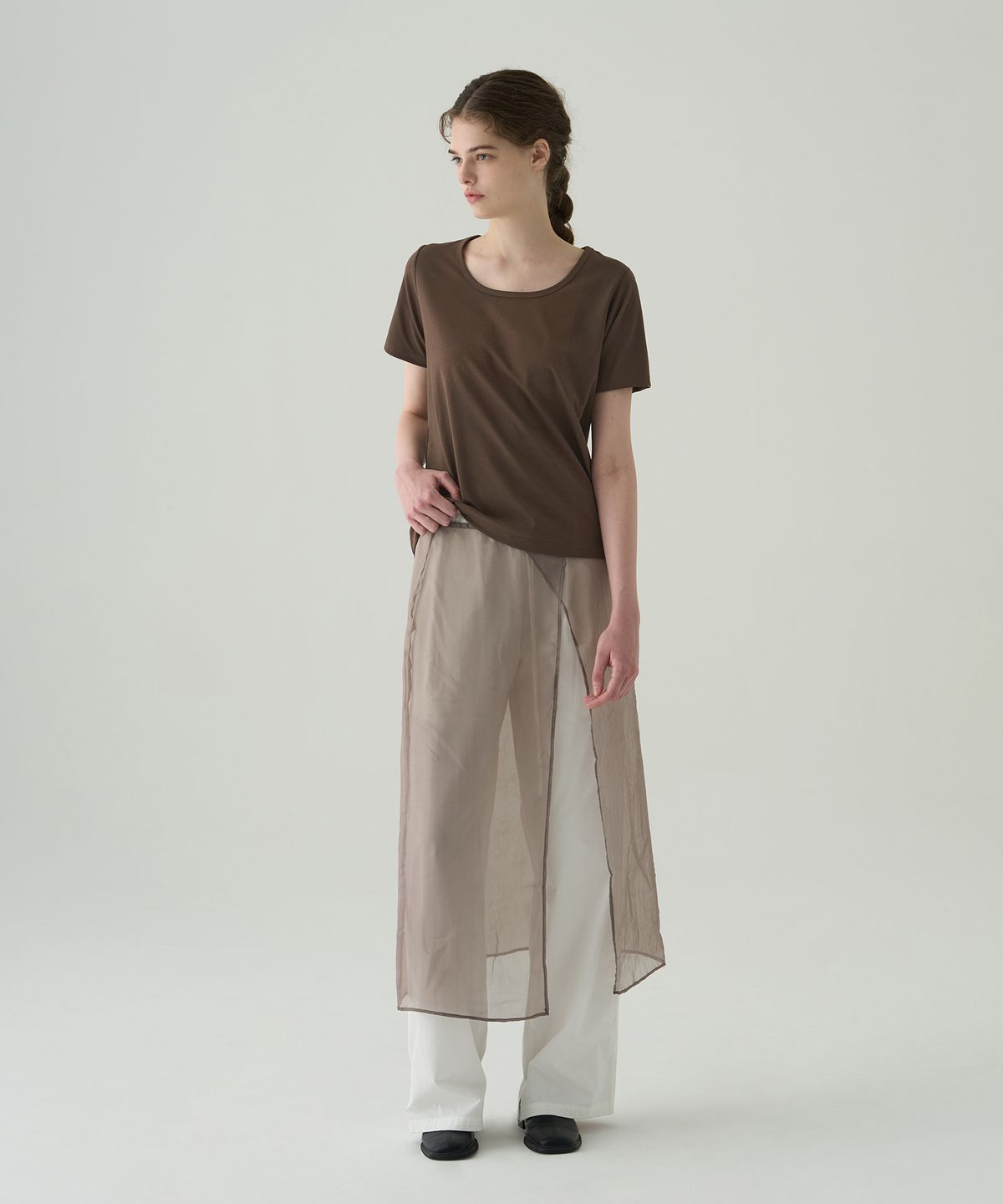 드로우핏 우먼(DRAWFIT WOMEN) 수피마 실켓 유 넥 반팔 티셔츠 [BROWN]
