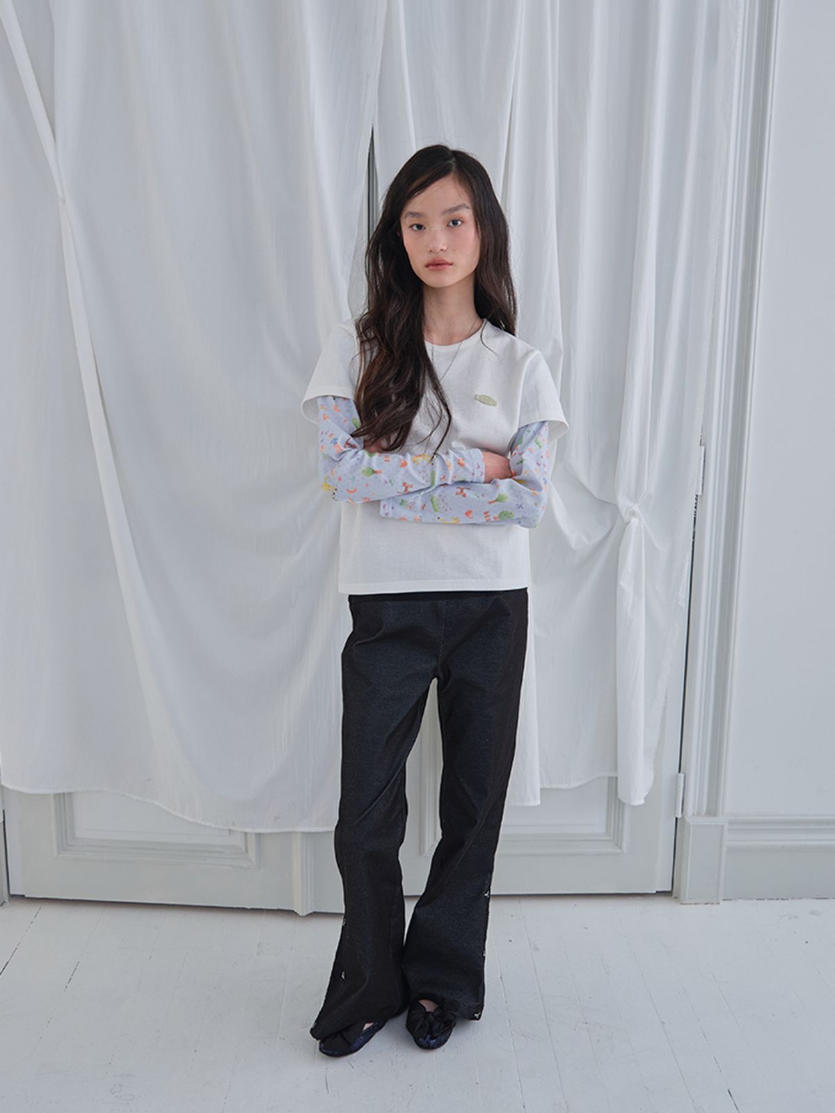 무음(MUWM) 드리미 레이어드 티 Dreamy Layered Tee (White)