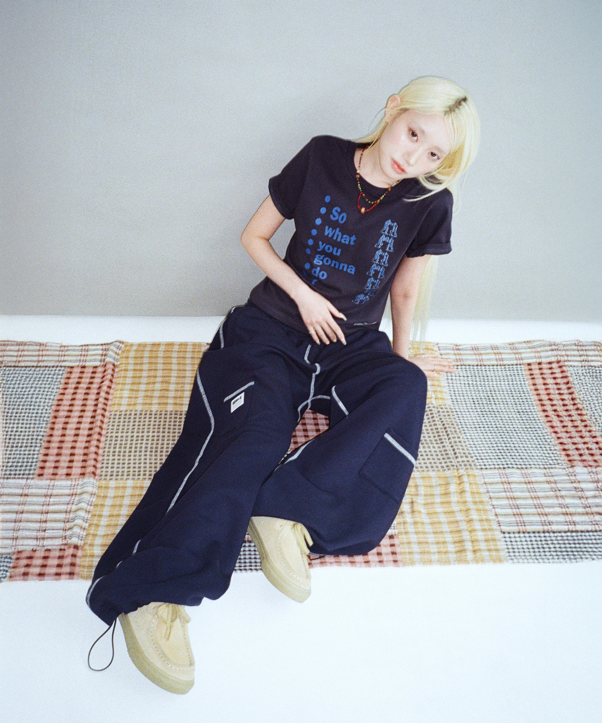 쏘비(SEW-B) what so 세미크롭 반팔티 [네이비]