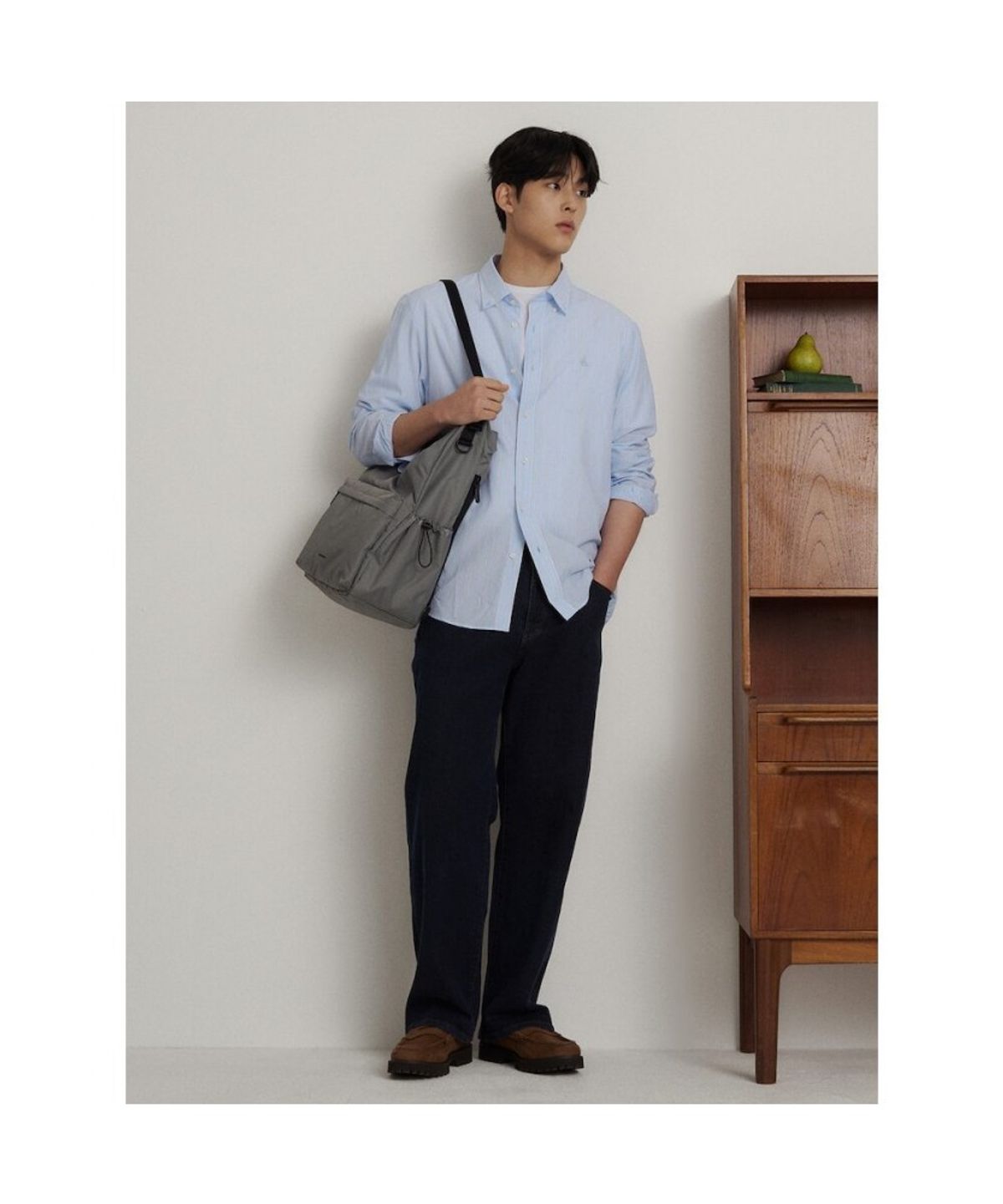 빈폴 멘(BEANPOLE MEN) 변형 스트라이프 셔츠  스카이 블루