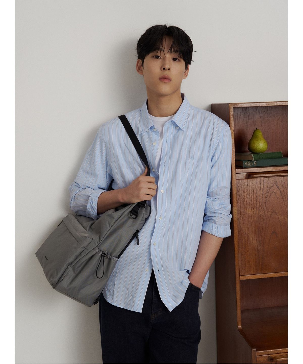 빈폴 멘(BEANPOLE MEN) 변형 스트라이프 셔츠  스카이 블루