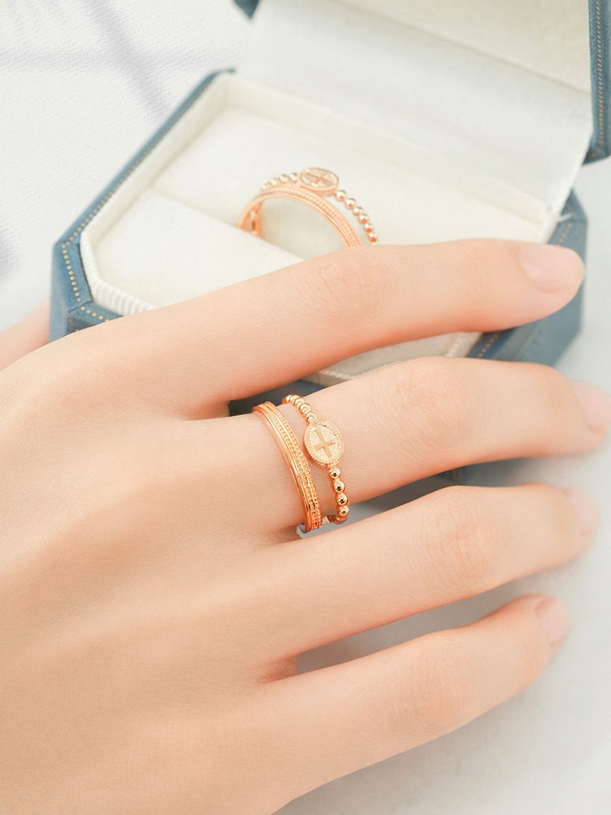 미니멀피어싱(MINIMALPIERCING) 14K 18K 크로스 레이어드 묵주 반지