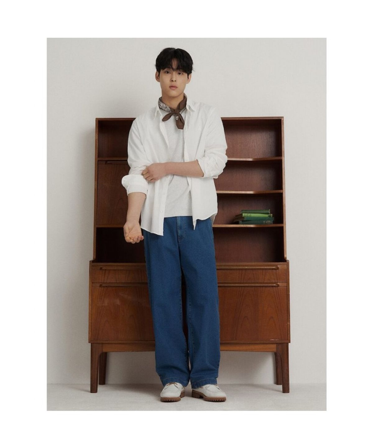 빈폴 멘(BEANPOLE MEN) 시어서커 솔리드 셔츠  화이트