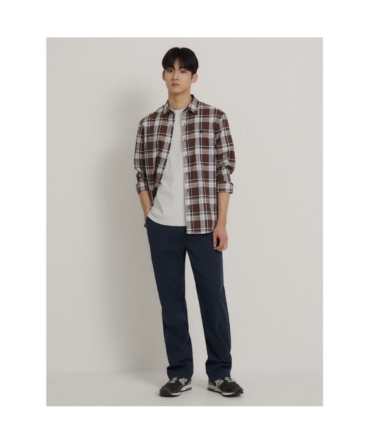 빈폴 멘(BEANPOLE MEN) 퍼티그 세미와이드핏 치노 팬츠  네이비