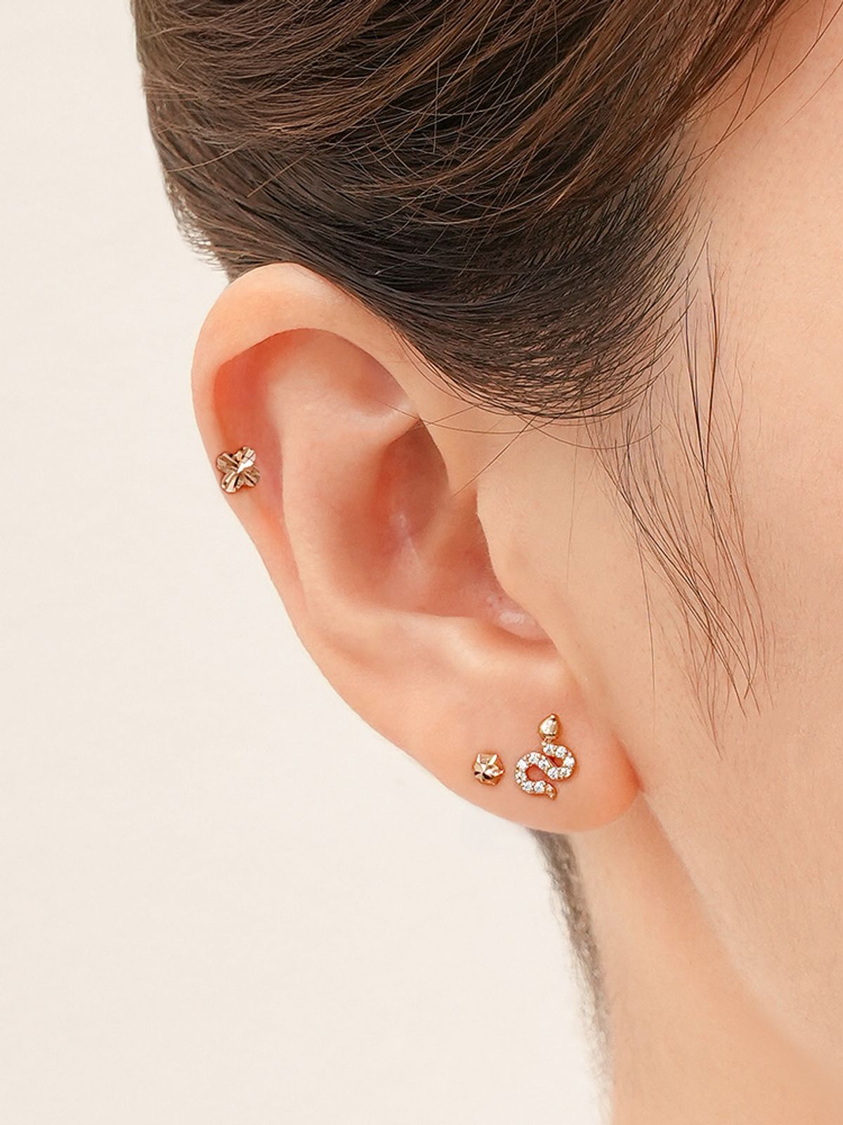미니멀피어싱(MINIMALPIERCING) 14K 블링 스네이크 큐빅 피어싱 귀걸이