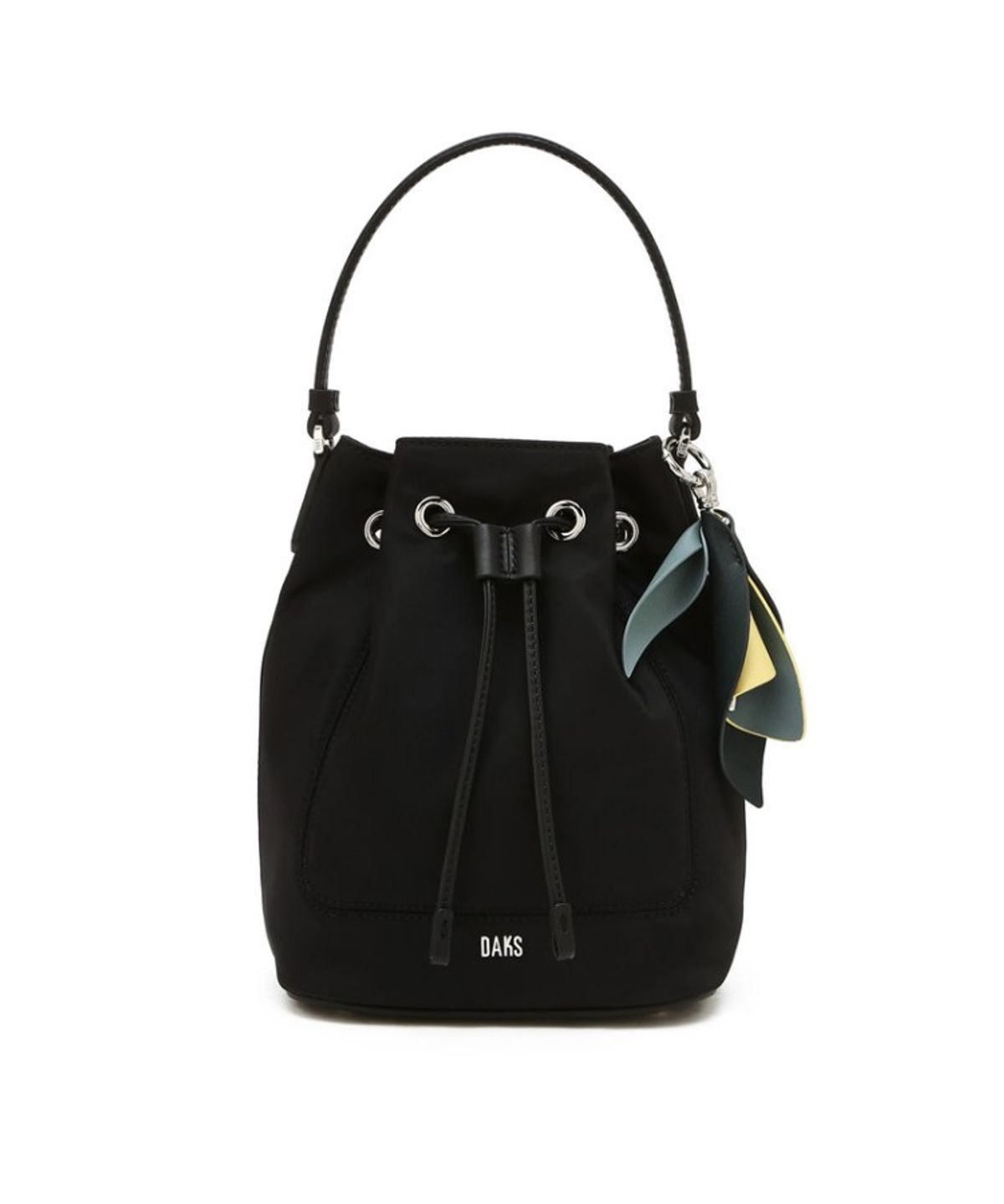 닥스 여성 액세서리(DAKS WOMENS ACCESSORIES) 블랙 플라워 참장식 나일론 드로우스트링백_DCBA6E524BK