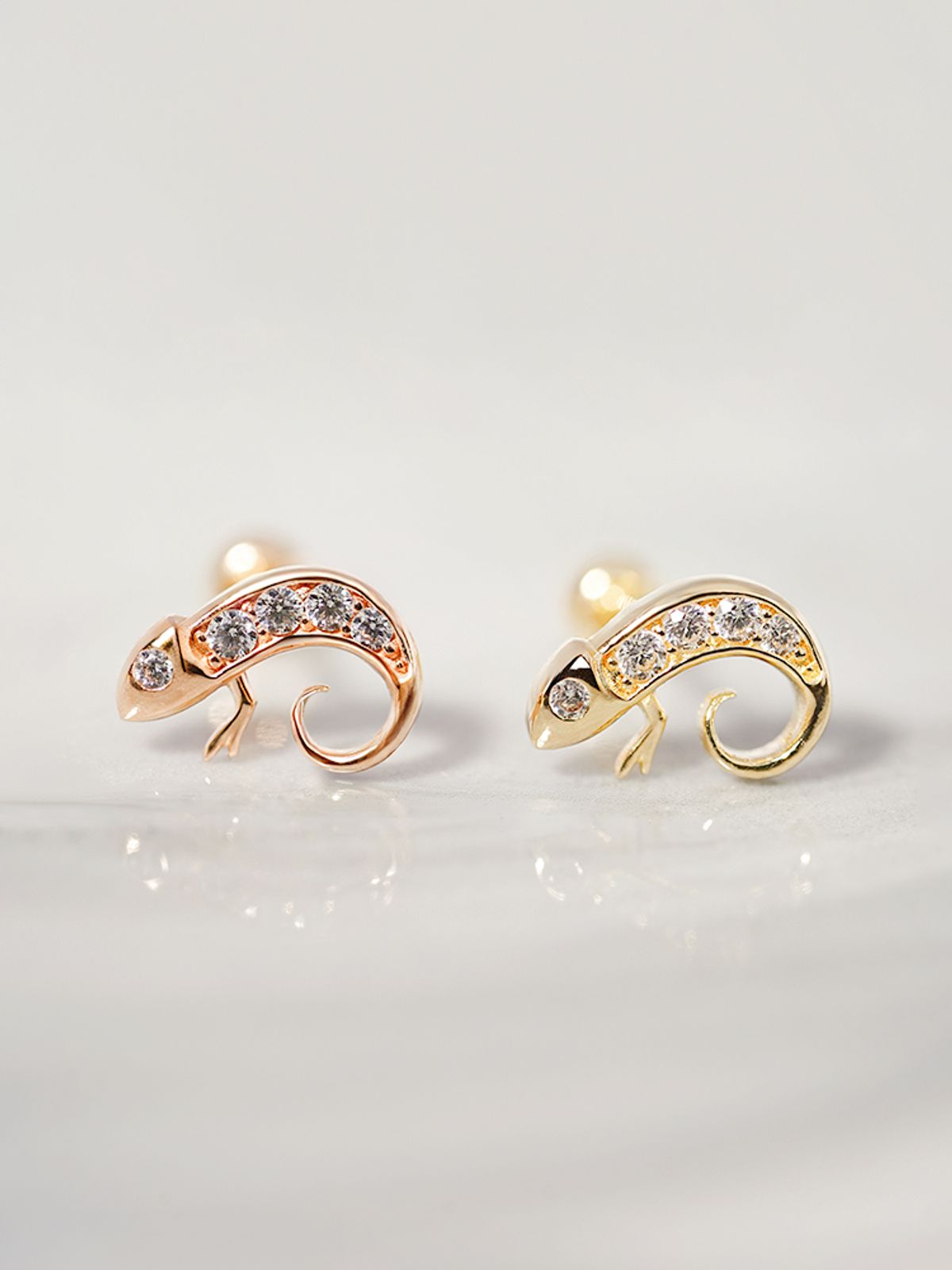 미니멀피어싱(MINIMALPIERCING) 14K 키치 리자드 큐빅 피어싱 귀걸이