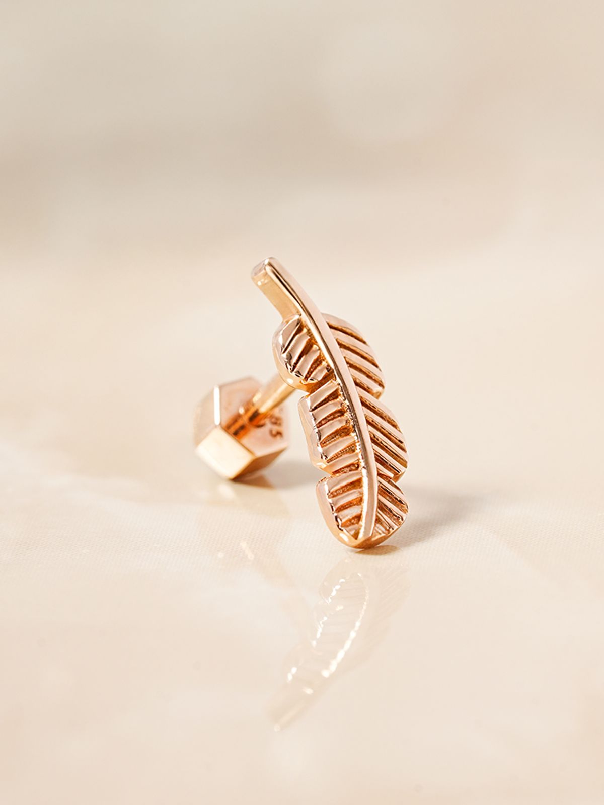 미니멀피어싱(MINIMALPIERCING) 14K 18K 골든 페더 피어싱