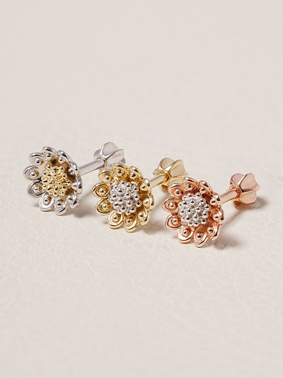 미니멀피어싱(MINIMALPIERCING) 14K 썬플라워 블룸 피어싱