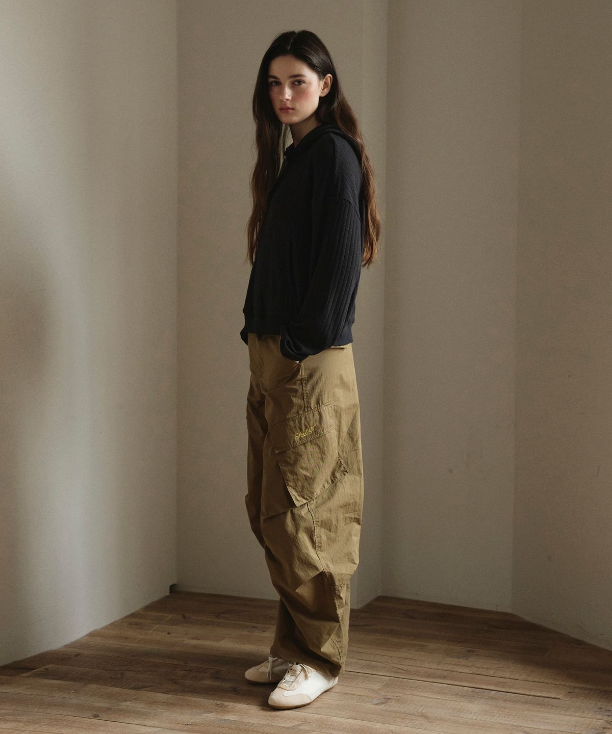 스튜디오앤파르크(STUDIO&PARC) Cargo Dart Pants_Brown