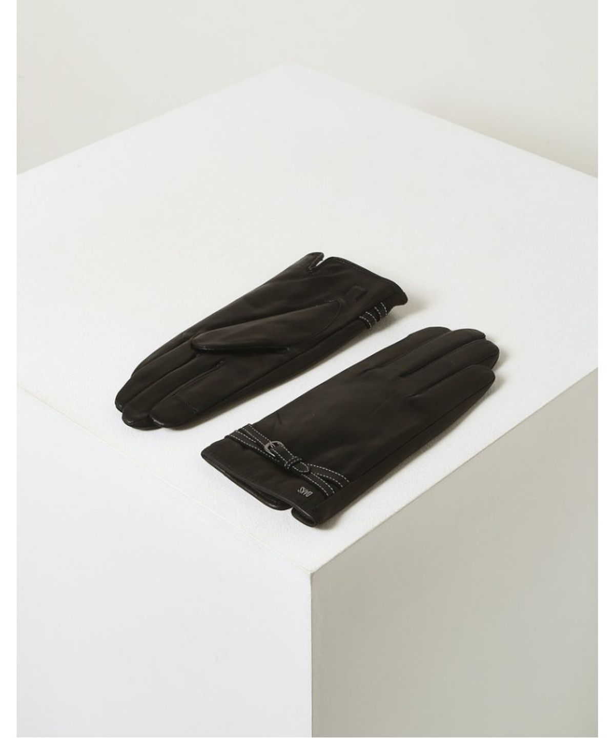 닥스 여성 액세서리(DAKS WOMENS ACCESSORIES) 벨트 꼬임 양가죽 장갑 블랙_DCGV5F310BK