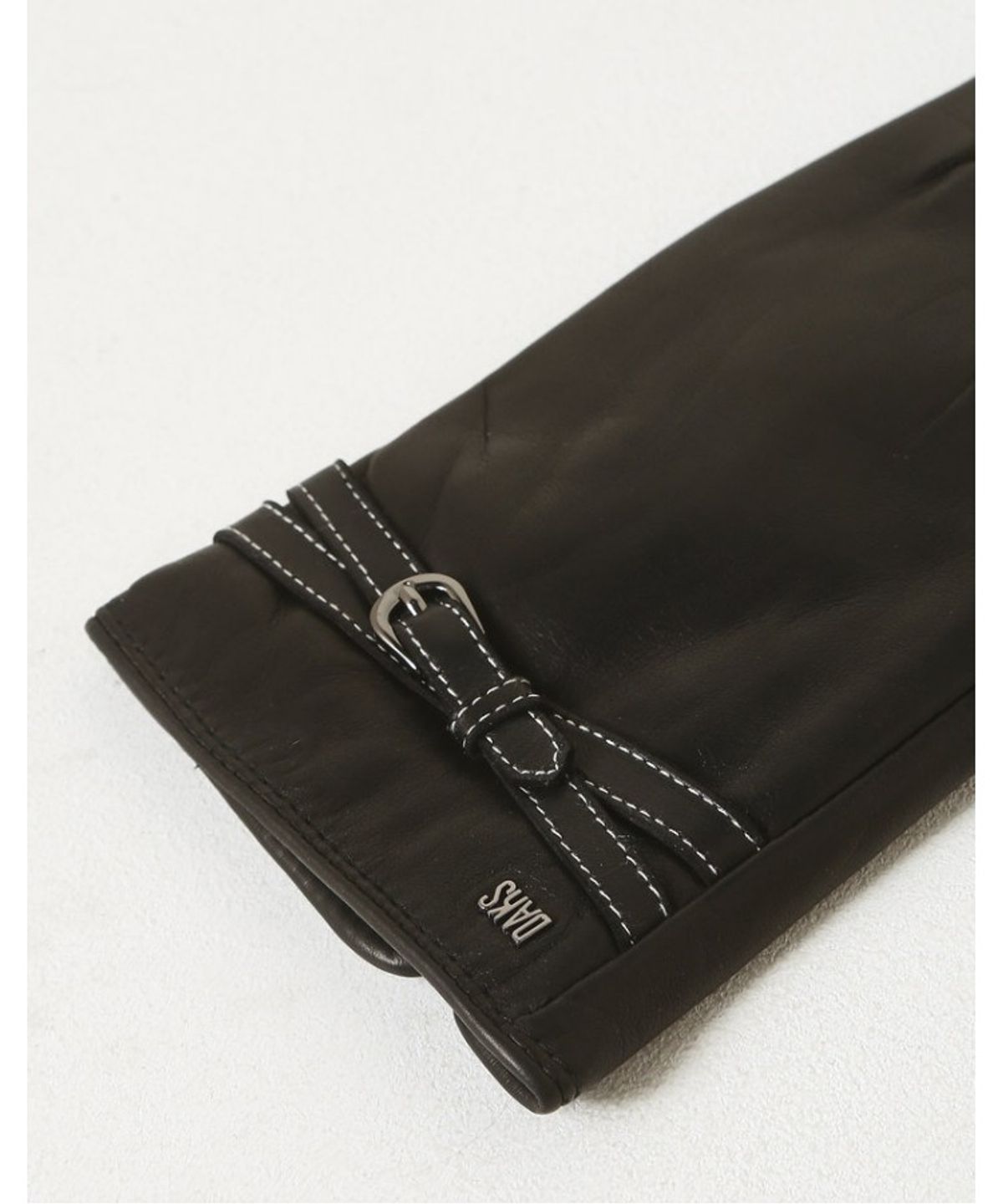 닥스 여성 액세서리(DAKS WOMENS ACCESSORIES) 벨트 꼬임 양가죽 장갑 블랙_DCGV5F310BK