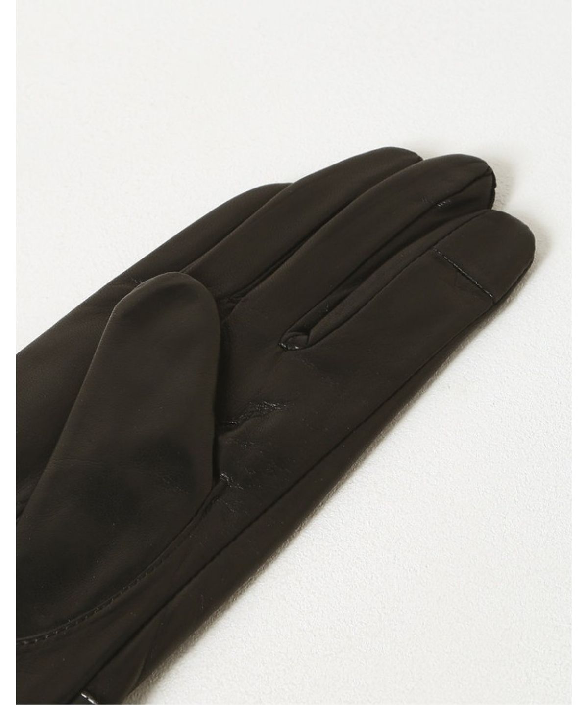 닥스 여성 액세서리(DAKS WOMENS ACCESSORIES) 벨트 꼬임 양가죽 장갑 블랙_DCGV5F310BK