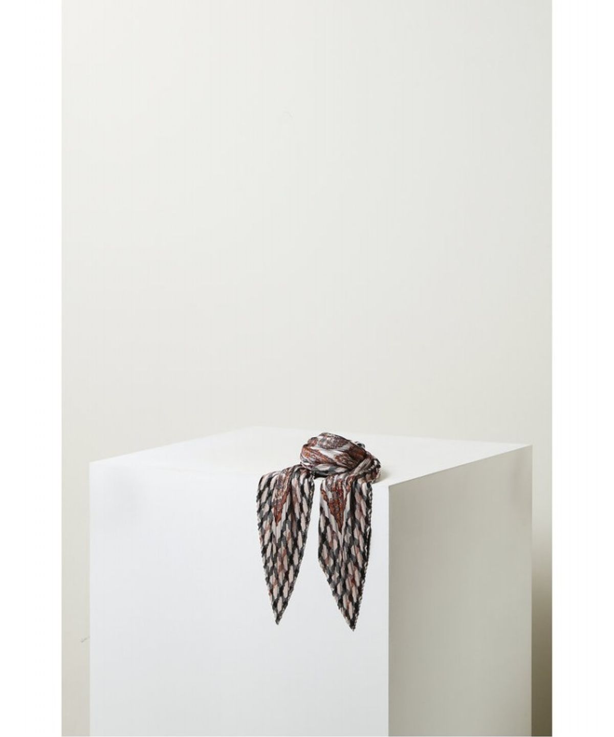 닥스 여성 액세서리(DAKS WOMENS ACCESSORIES) 베이지 체크배색 스카프_DCSC5F411I2
