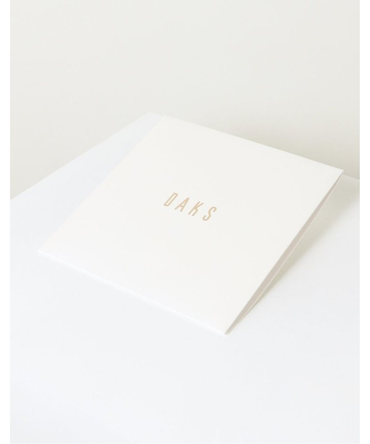 닥스 여성 액세서리(DAKS WOMENS ACCESSORIES) 네이비 체인패턴 롱 실크스카프_DCSC6E011N2