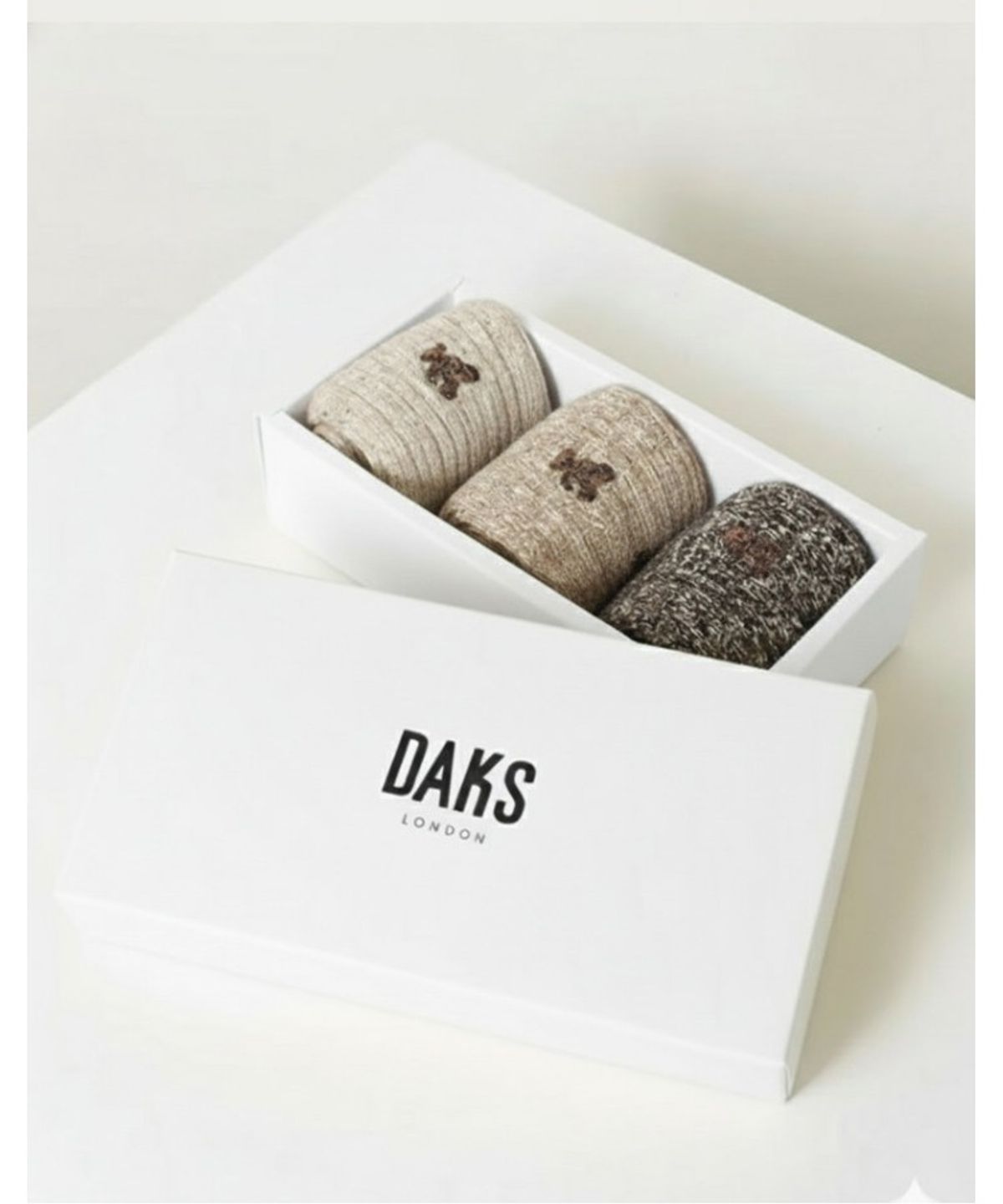 닥스 여성 액세서리(DAKS WOMENS ACCESSORIES) 닥스베어 자수 장식 중목 3족세트_DBSS6E911BK