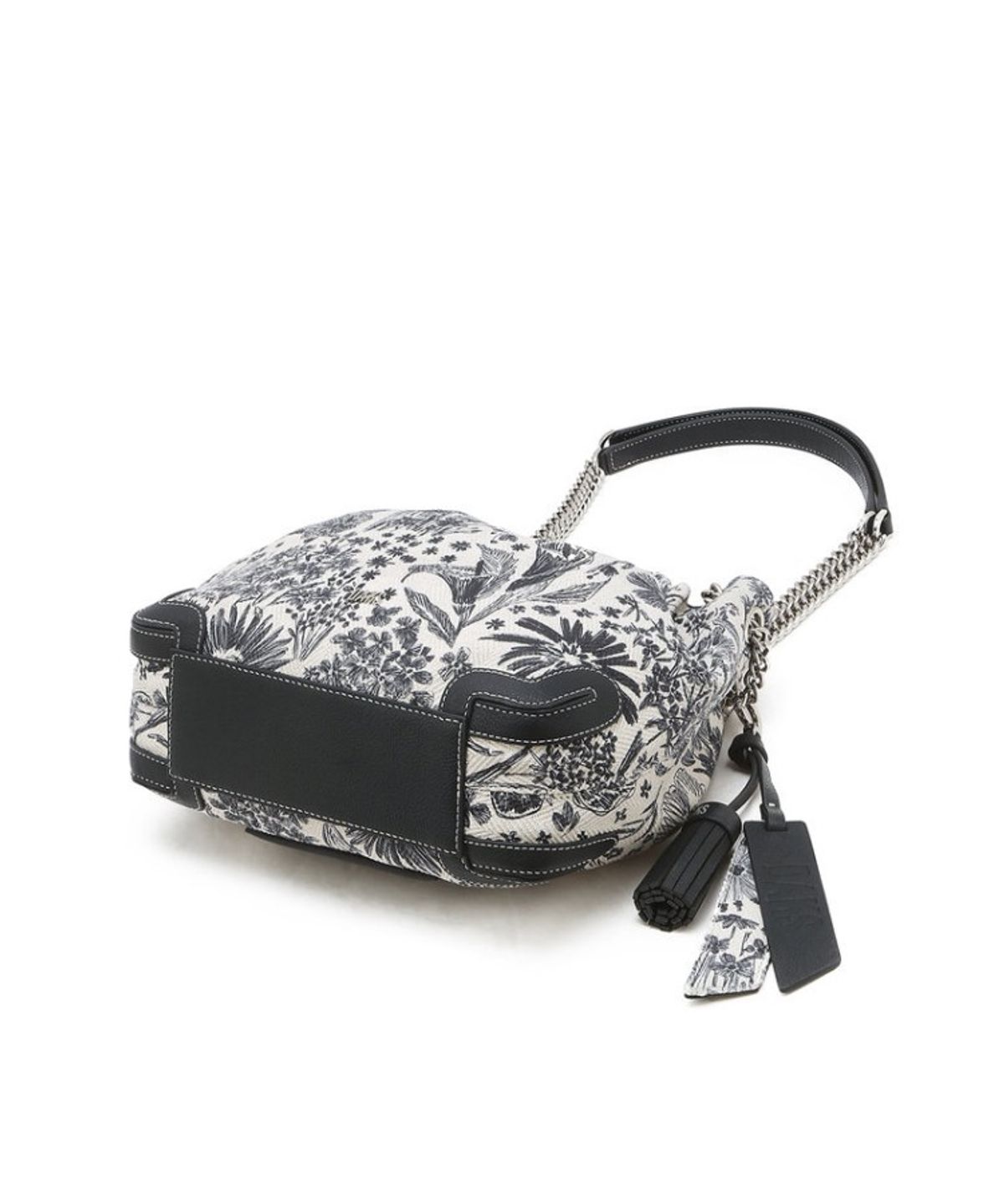 닥스 여성 액세서리(DAKS WOMENS ACCESSORIES) 네이비 플라워 체인 숄더백 M_DCBA5F671N2