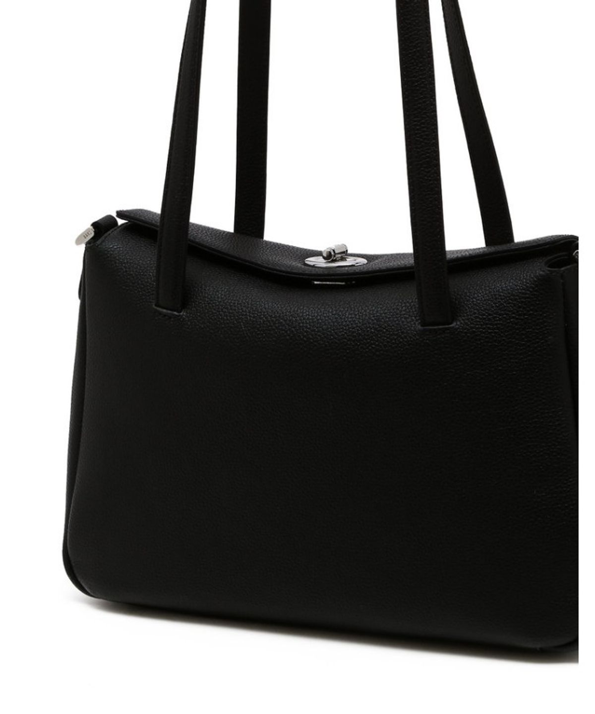 닥스 여성 액세서리(DAKS WOMENS ACCESSORIES) 블랙 O 락장식 플랩형 숄더백 M_DCBA6E941BK