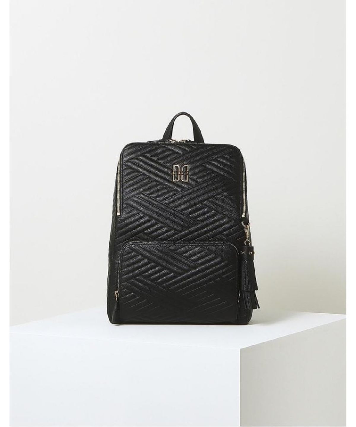 닥스 여성 액세서리(DAKS WOMENS ACCESSORIES) 블랙 칼라일 가죽 백팩_DCBA6E369BK