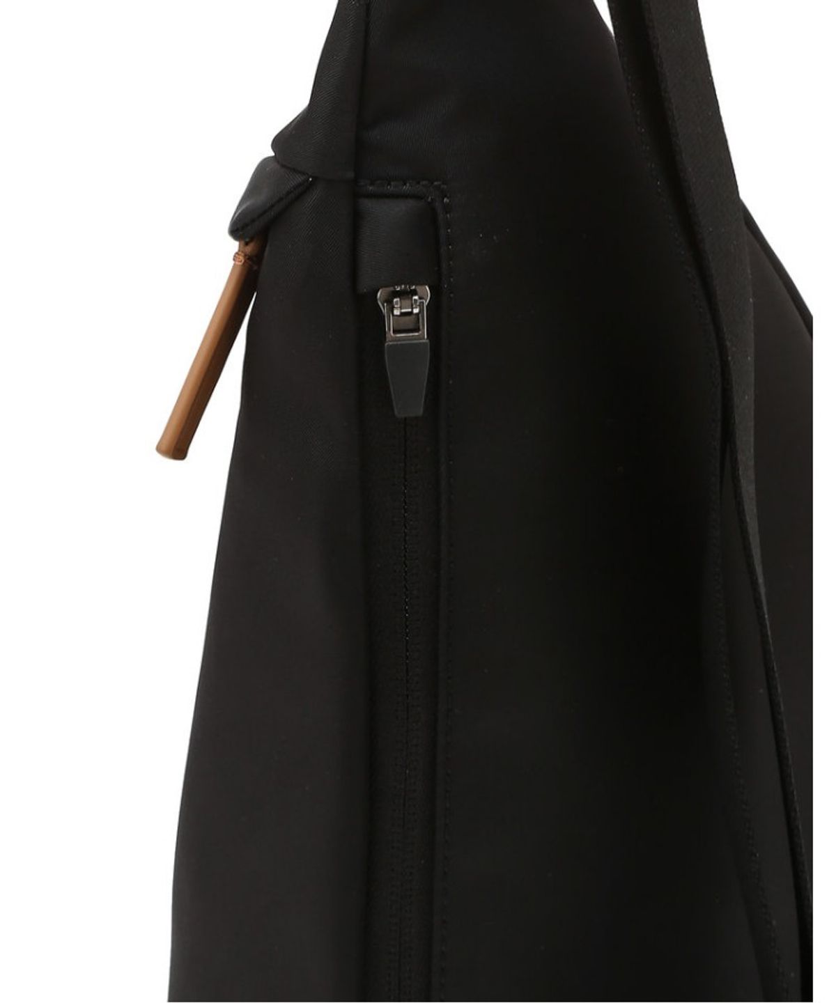 닥스 남성 액세서리(DAKS MEN'S ACCESSORIES) 블랙 로고장식 나일론 슬링백_DBBA6E855BK
