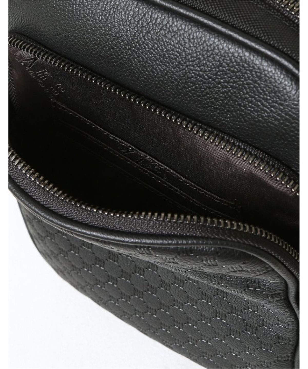 닥스 남성 액세서리(DAKS MEN'S ACCESSORIES) 블랙 DD 패턴 경판 소가죽_DBBA6E014BK