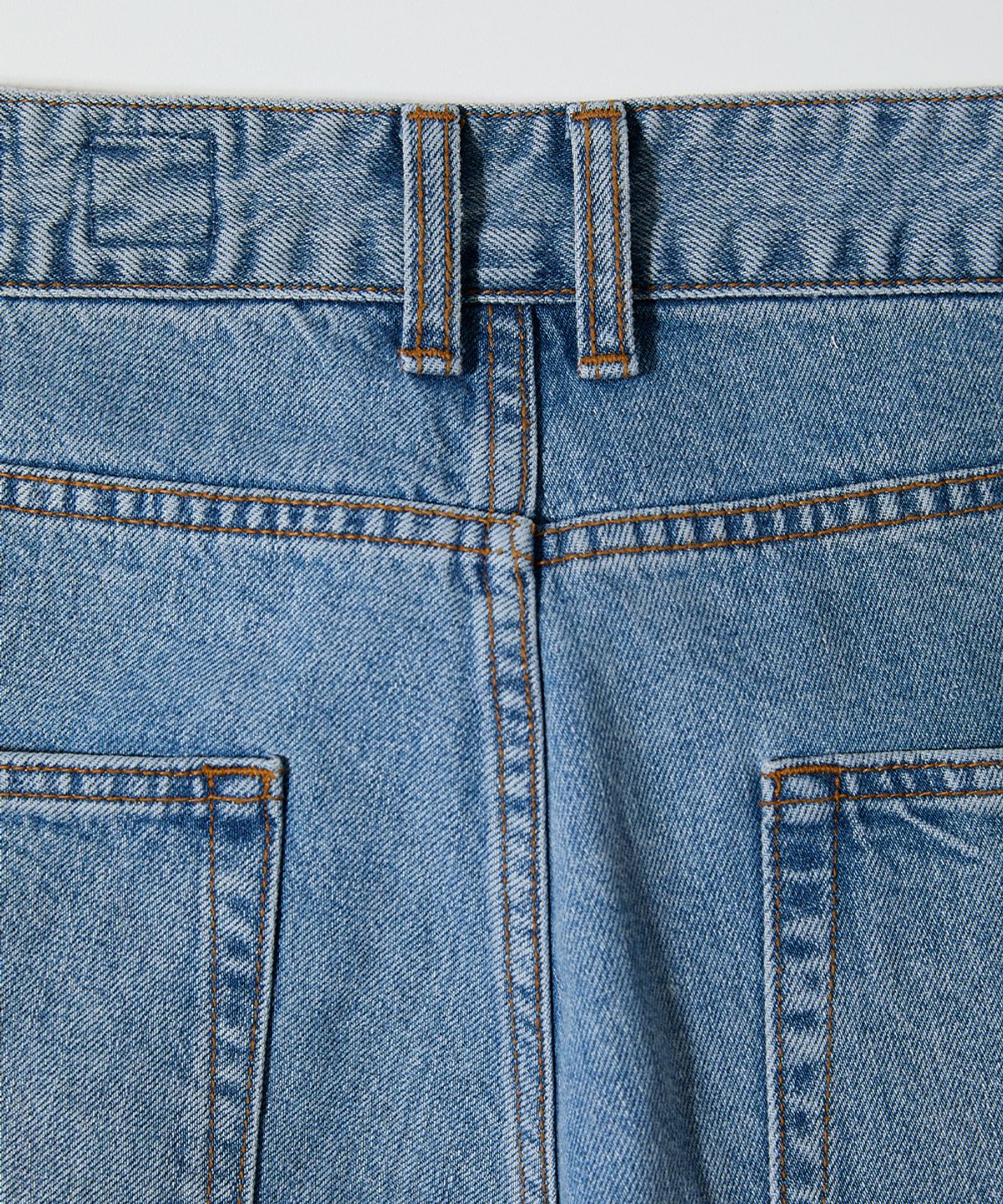 홀리선(HORLISUN) Nileblue Wide Pleats Denim Pants Light Blue