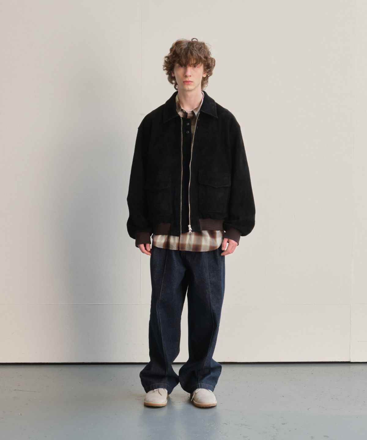 홀리선(HORLISUN) Nileblue Wide Pleats Denim Pants Dark Navy