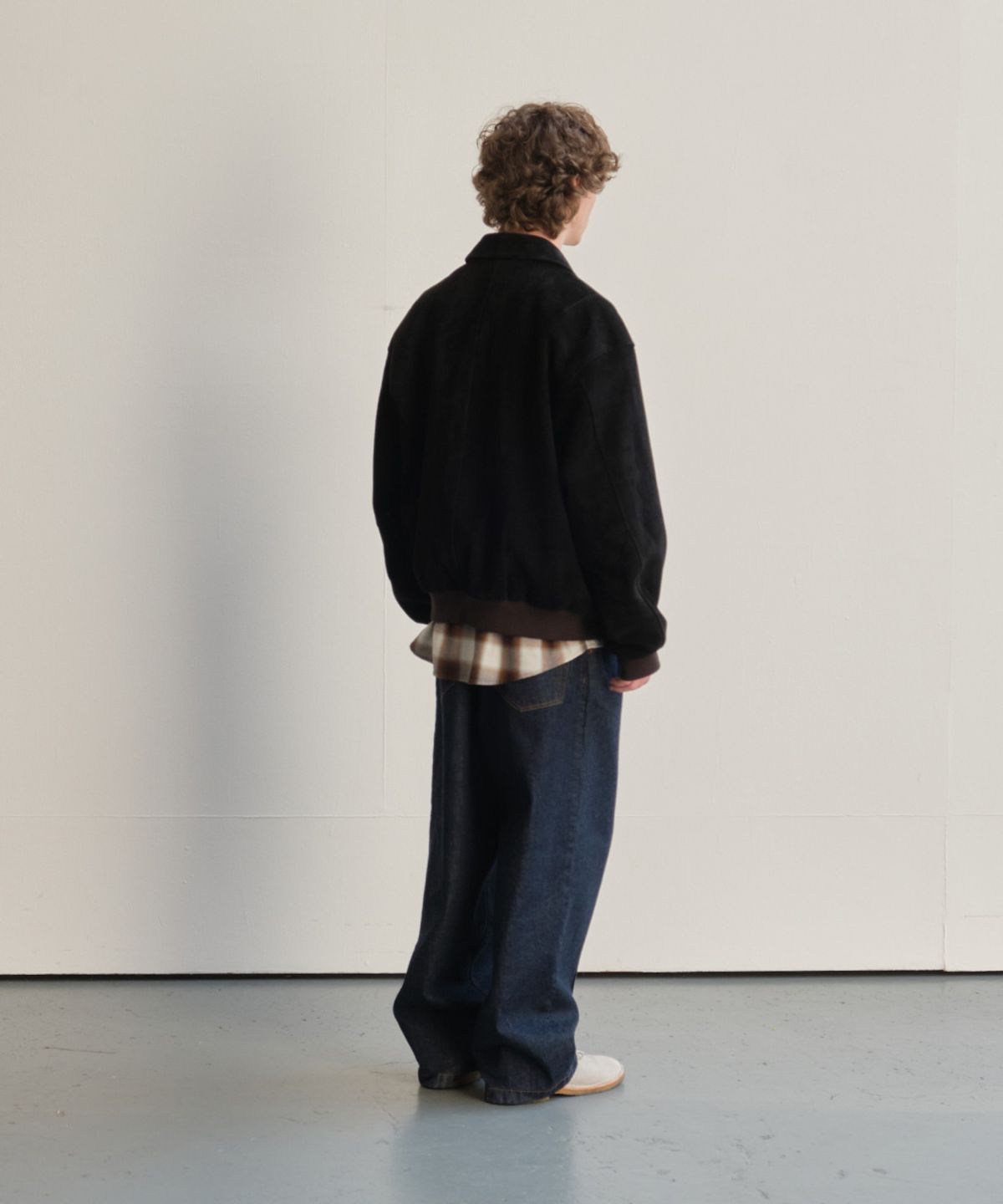 홀리선(HORLISUN) Nileblue Wide Pleats Denim Pants Dark Navy