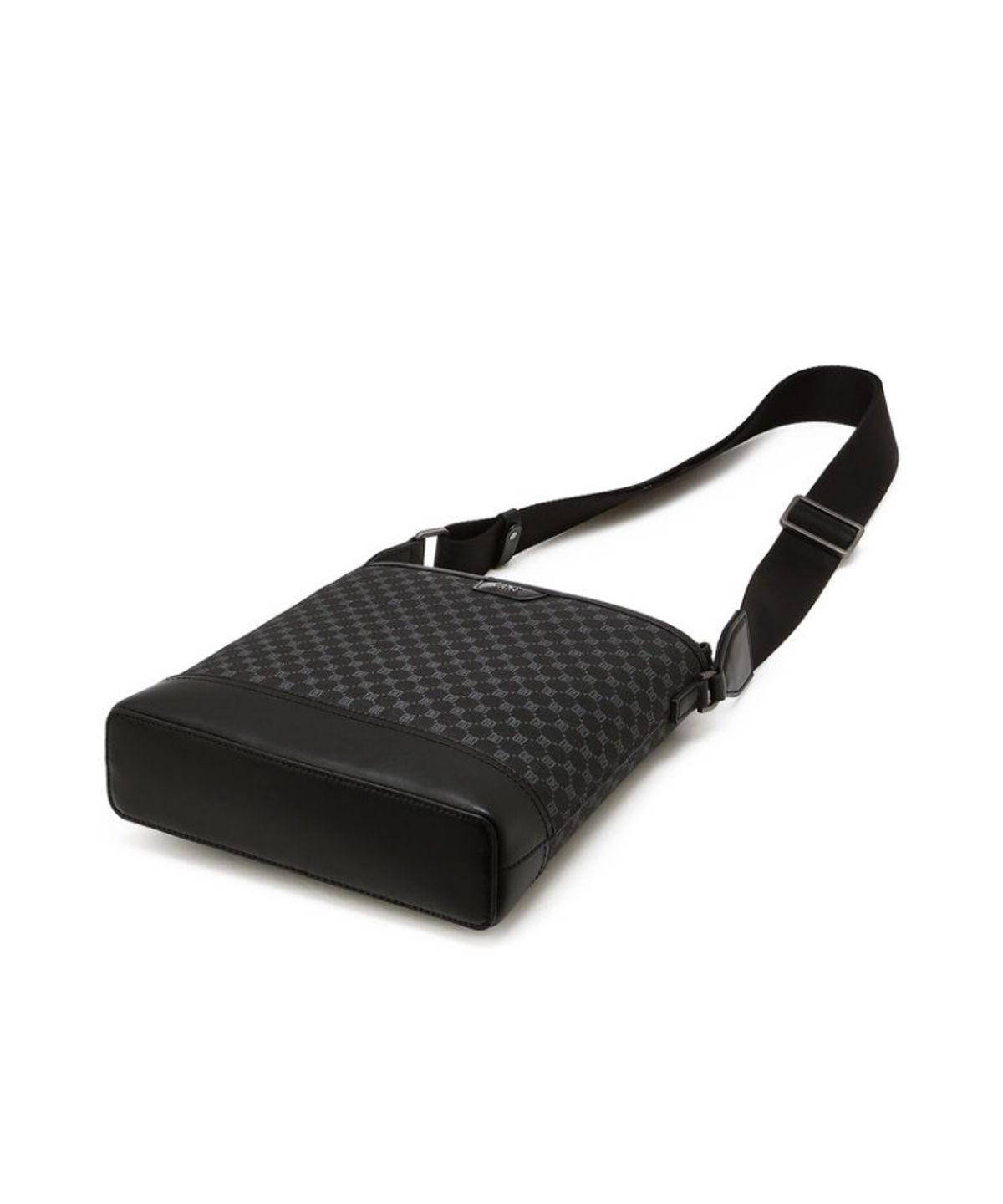 닥스 남성 액세서리(DAKS MEN'S ACCESSORIES) 블랙 DD로고 가죽 크로스백_DBBA6F471BK