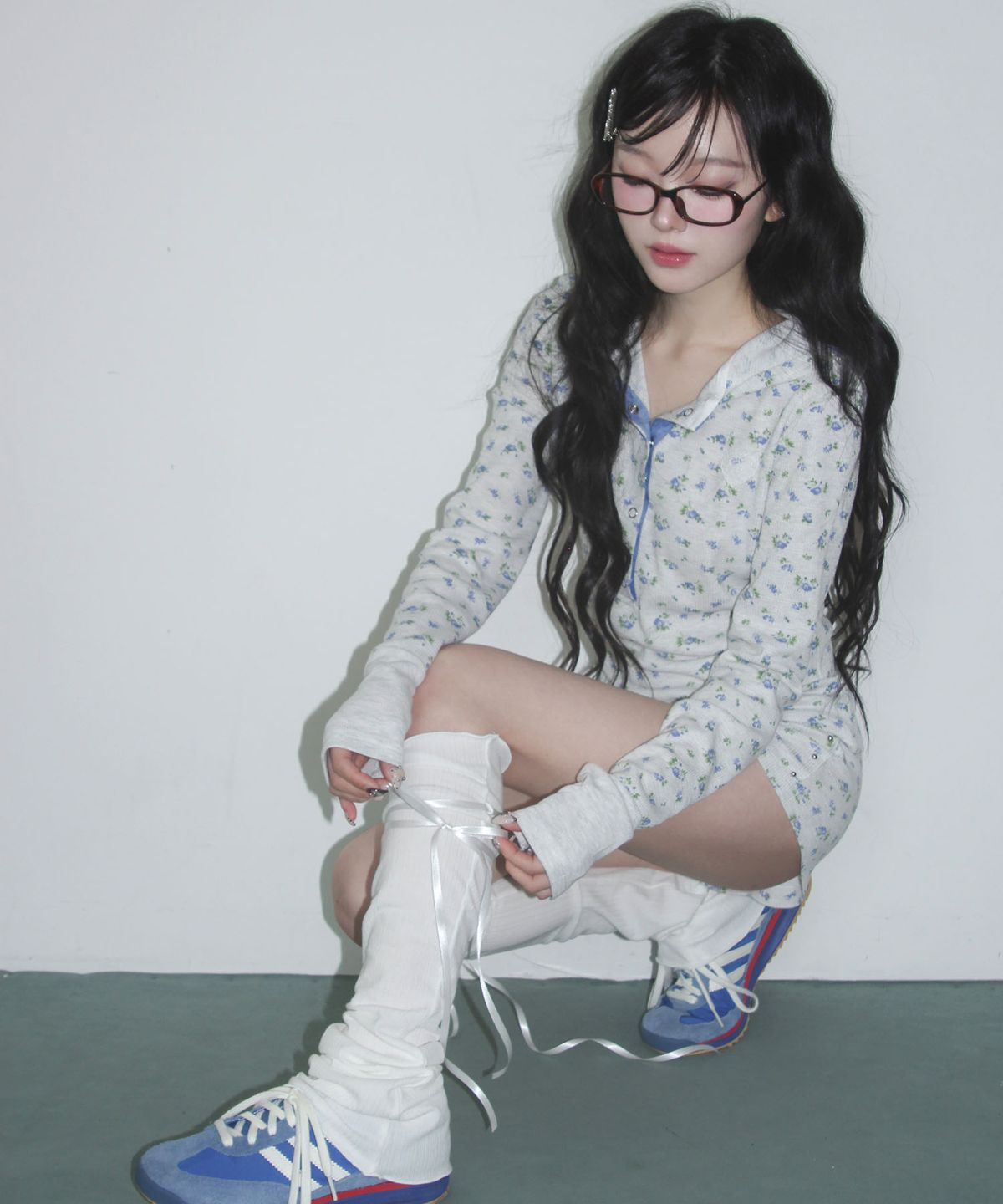 체리퀴리(CHERRYQUIRI) ribbon tie leg warmer - ivory