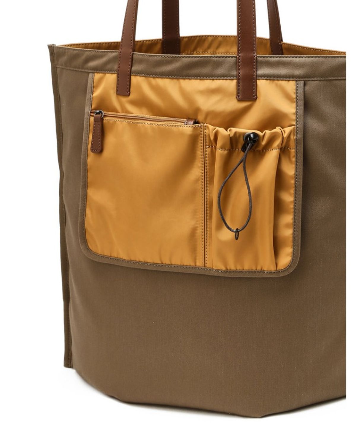 닥스 남성 액세서리(DAKS MEN'S ACCESSORIES) 베이지 소재배색 숄더백_DBBA6E901K2
