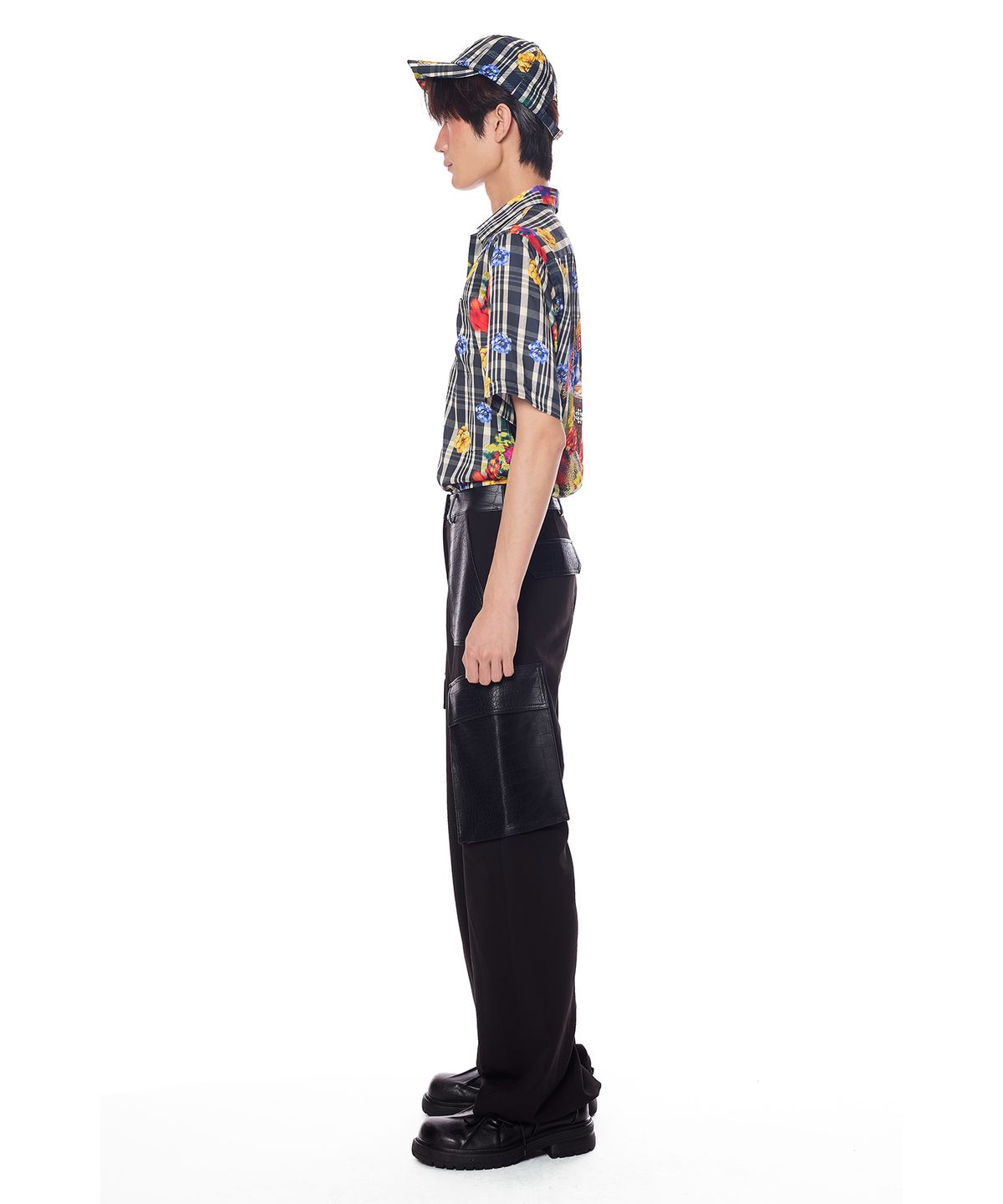 그리디어스(GREEDILOUS) Faux Leather Cargo Pants