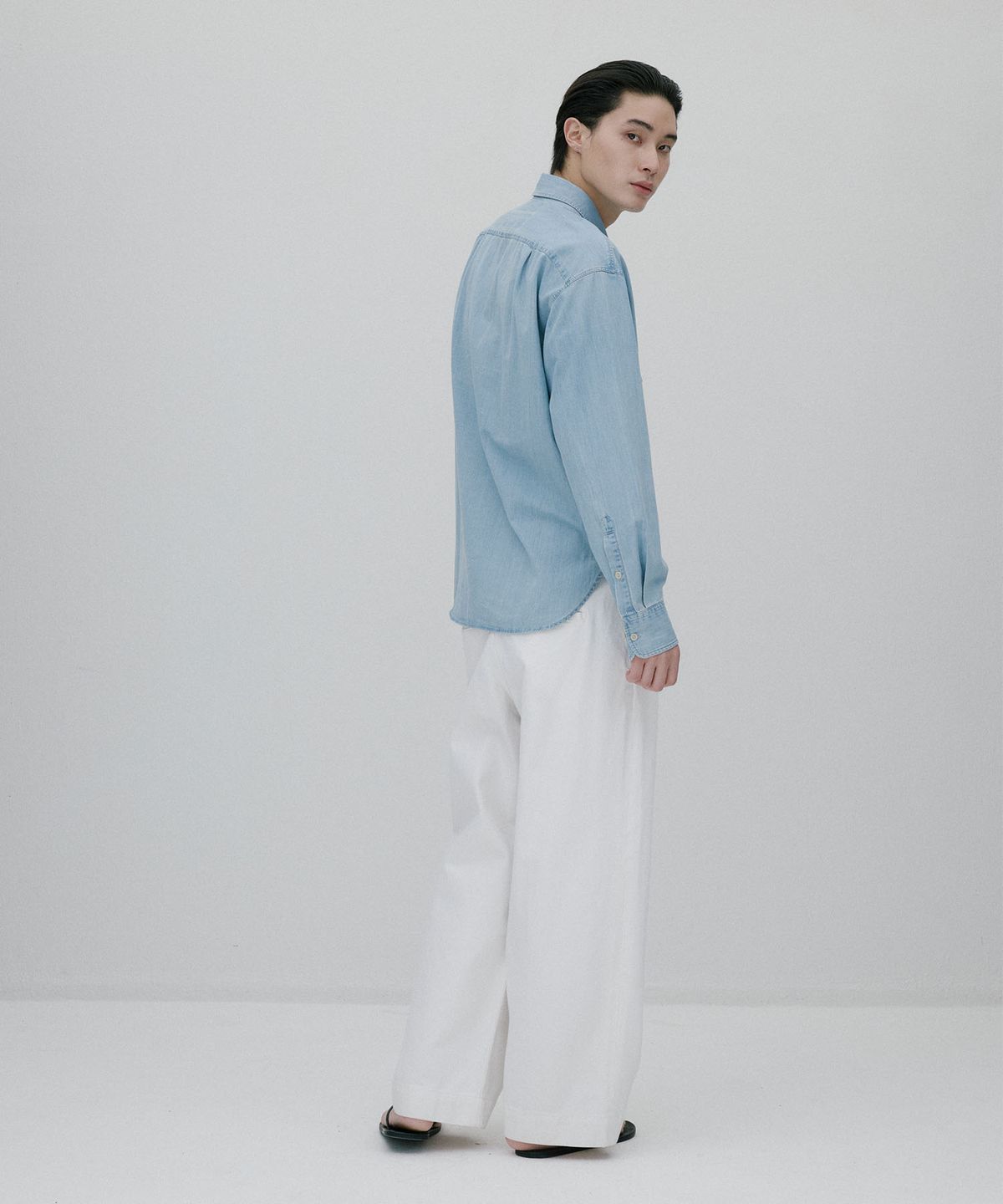 순진(SOONJEANS) 빅포켓 샴브레이 셔츠 [BLUE]