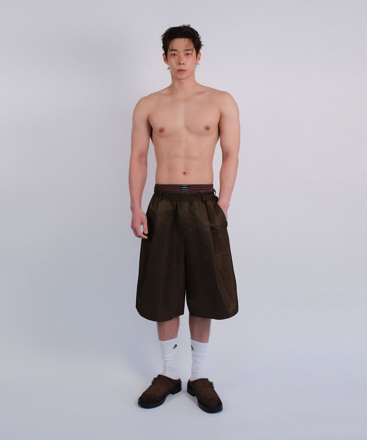 레코딩하우스(RECORDINGHOUSE) REC NYLON HALF PANTS [KHAKI]