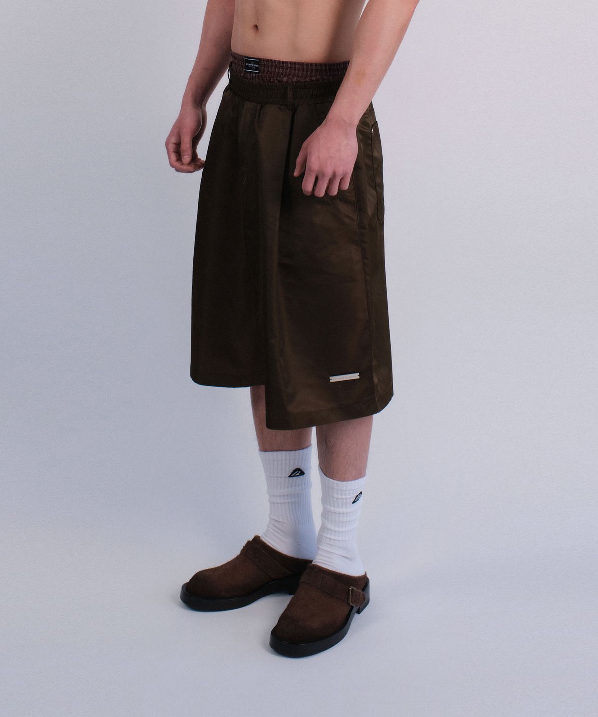 레코딩하우스(RECORDINGHOUSE) REC NYLON HALF PANTS [KHAKI]
