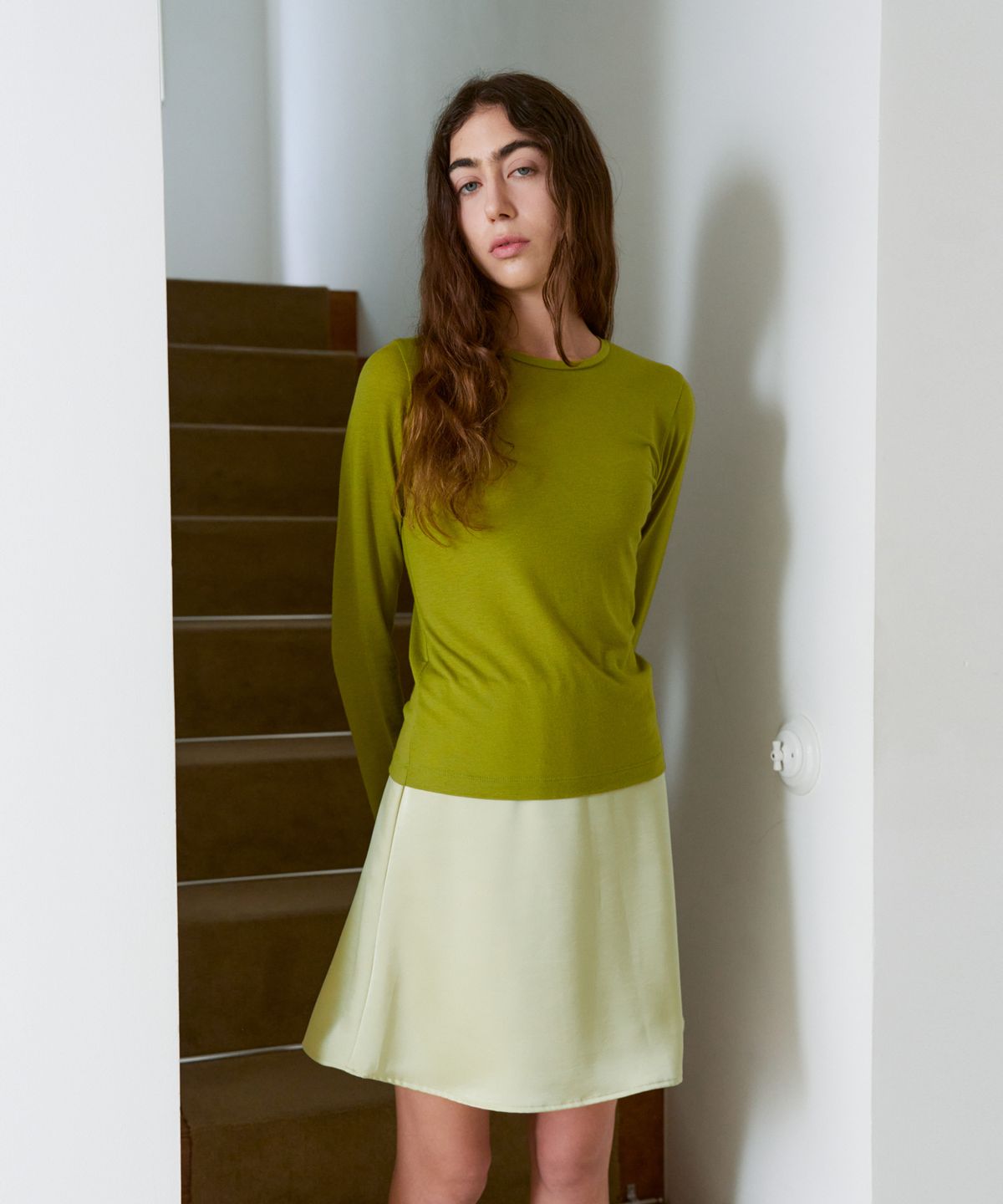 38컴온커먼(38COMEONCOMMON) Sheer Touch Slim Long Sleeve (Olive)