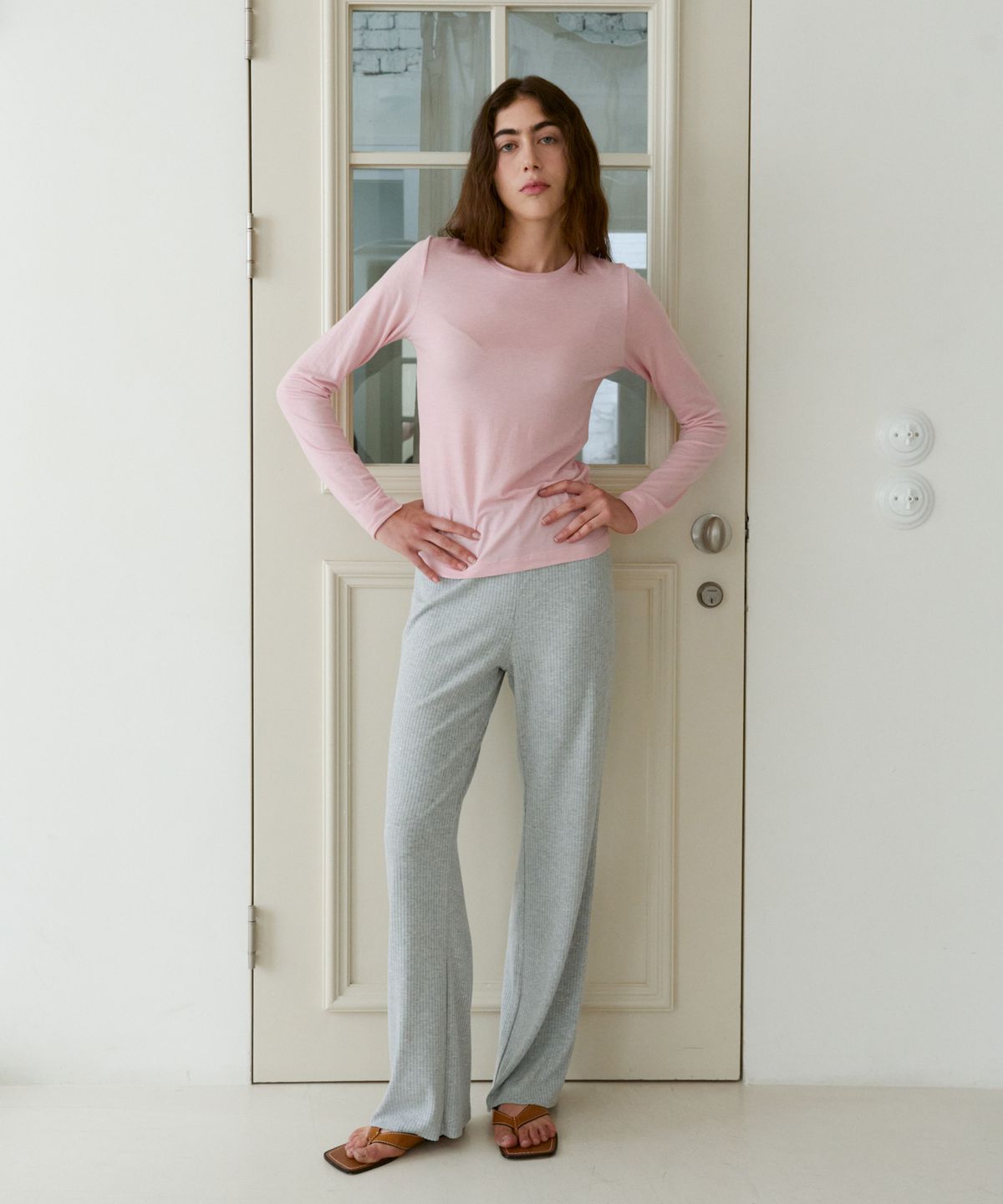 38컴온커먼(38COMEONCOMMON) Sheer Touch Slim Long Sleeve (Light Pink)