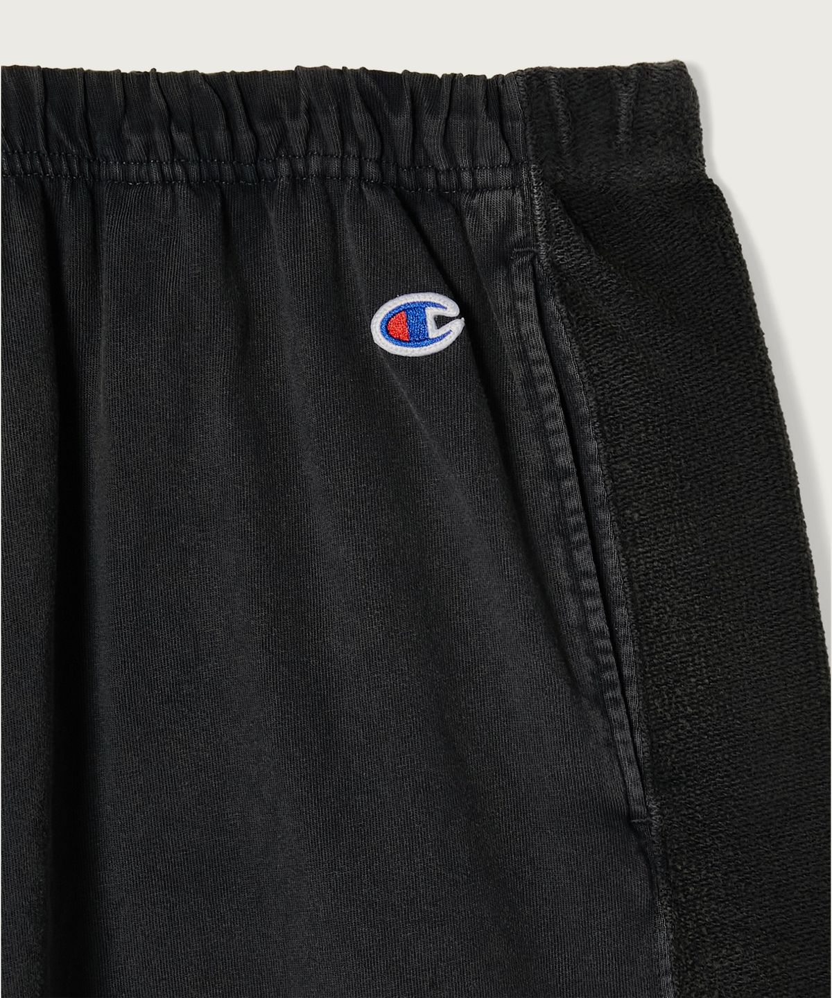 챔피온(CHAMPION) 챔피온 X 엔할리우드 사이드 테리 스웨트 쇼츠 Off Black
