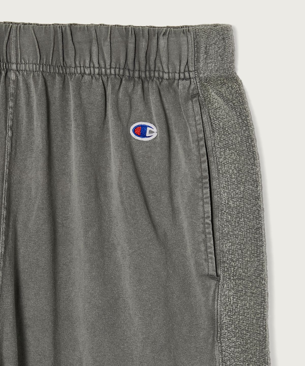 챔피온(CHAMPION) 챔피온 X 엔할리우드 사이드 테리 스웨트 팬츠 Dark Grey