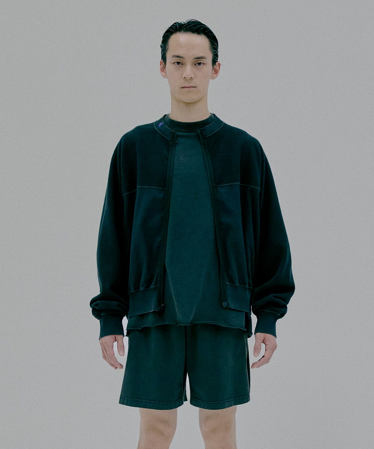 챔피온(CHAMPION) 챔피온 X 엔할리우드 리버서블 스웨트 블루종 Off Black