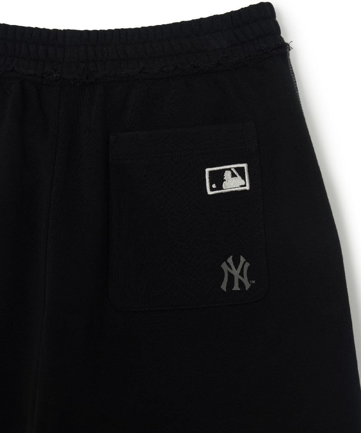 엠엘비(MLB) 베이직 빈티지 스티치 쿠퍼스 버뮤다 팬츠 NY (Black)
