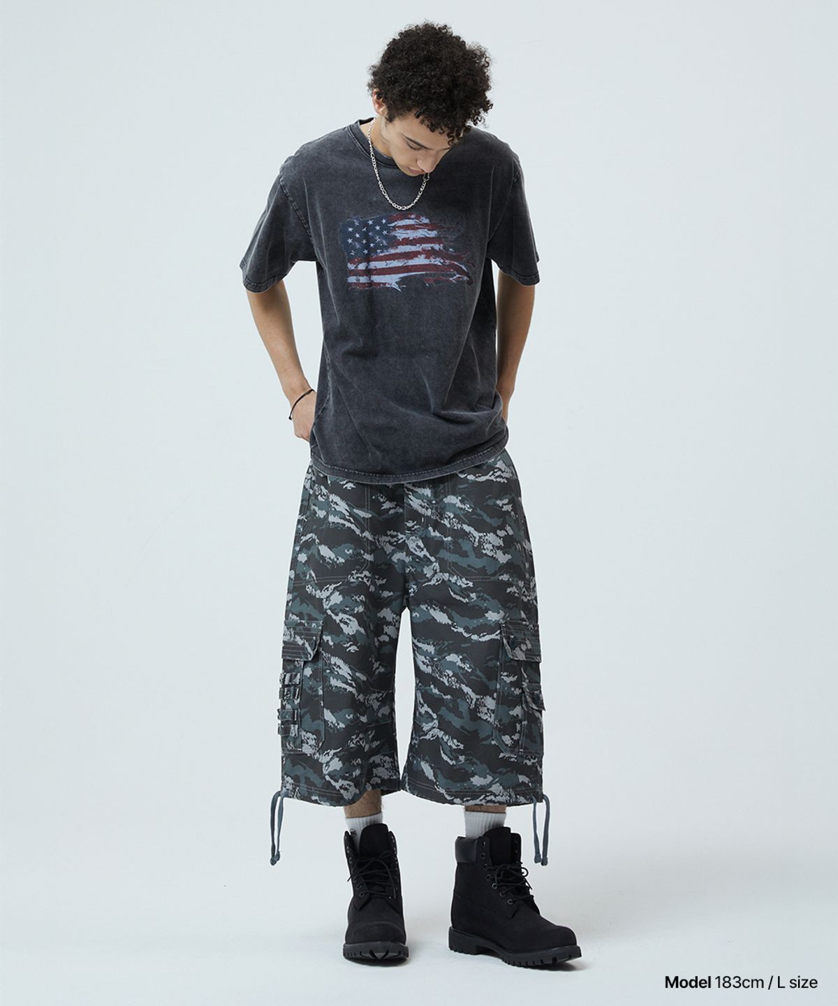 마하그리드(MAHAGRID) UTILITY CARGO CAMO SHORTS CHARCOAL(MG2GMMPA61A)