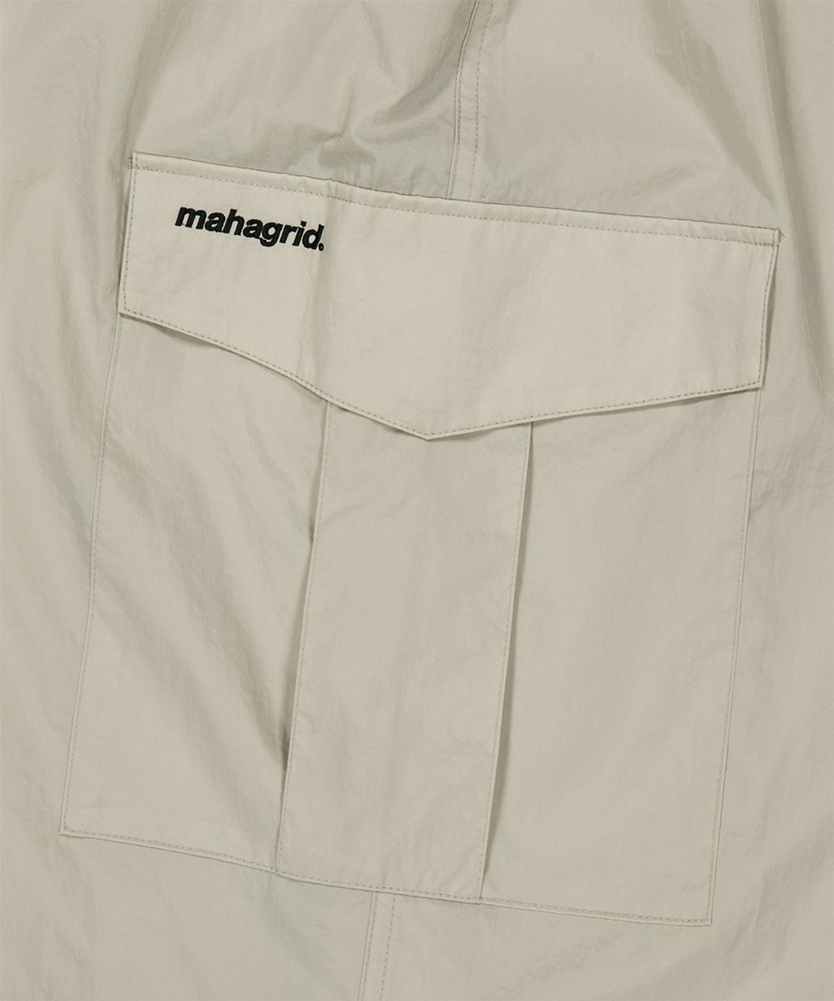 마하그리드(MAHAGRID) NYLON BERMUDA CARGO SHORT BEIGE(MG2GMMPA65A)